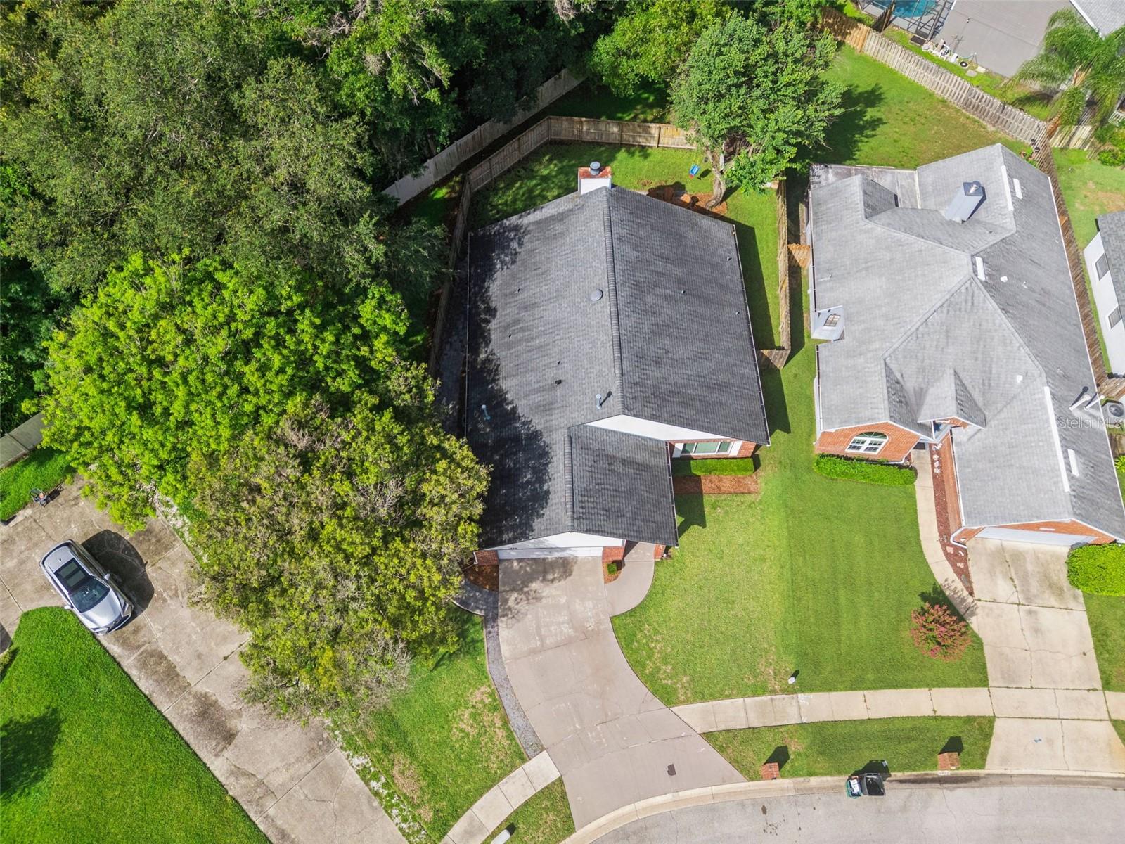 1456 E BROOKSHIRE CT