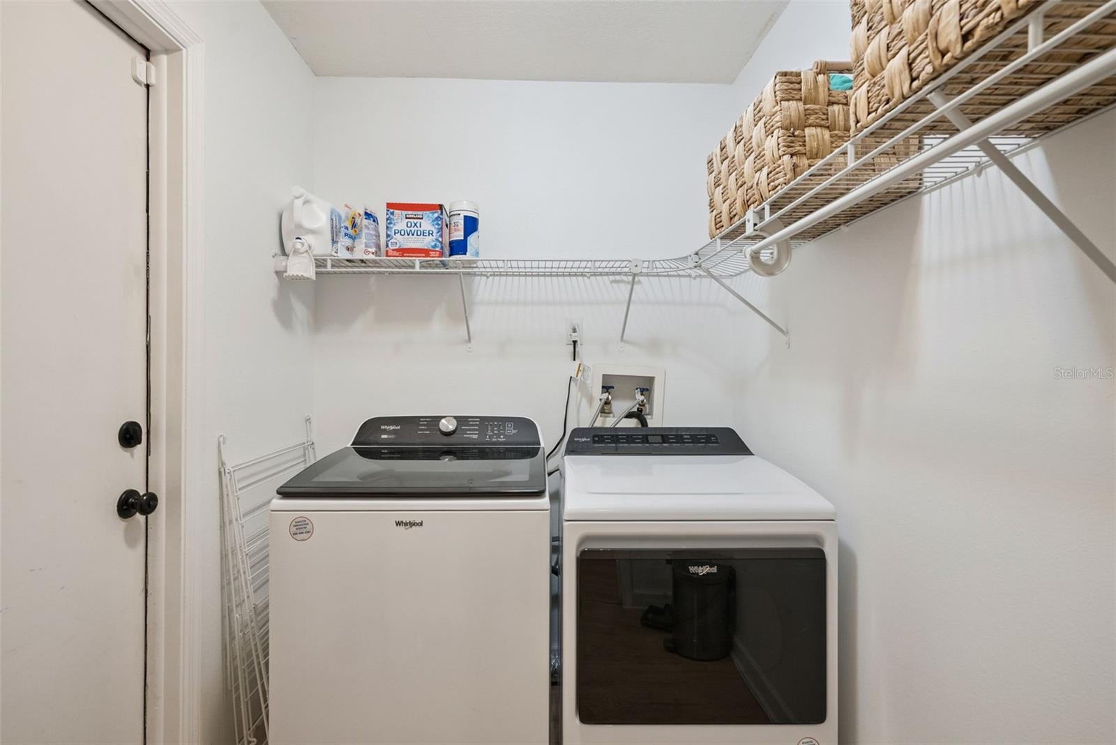 1456 E BROOKSHIRE CT