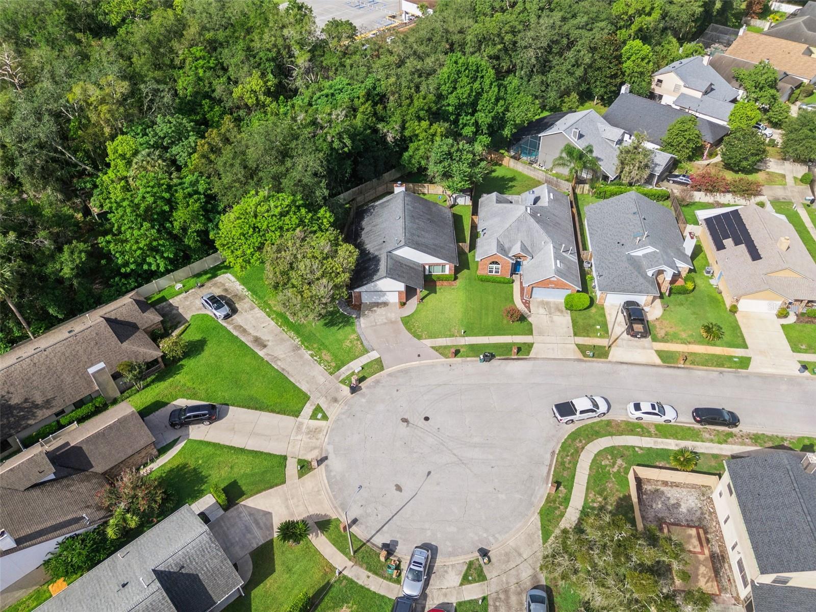 1456 E BROOKSHIRE CT