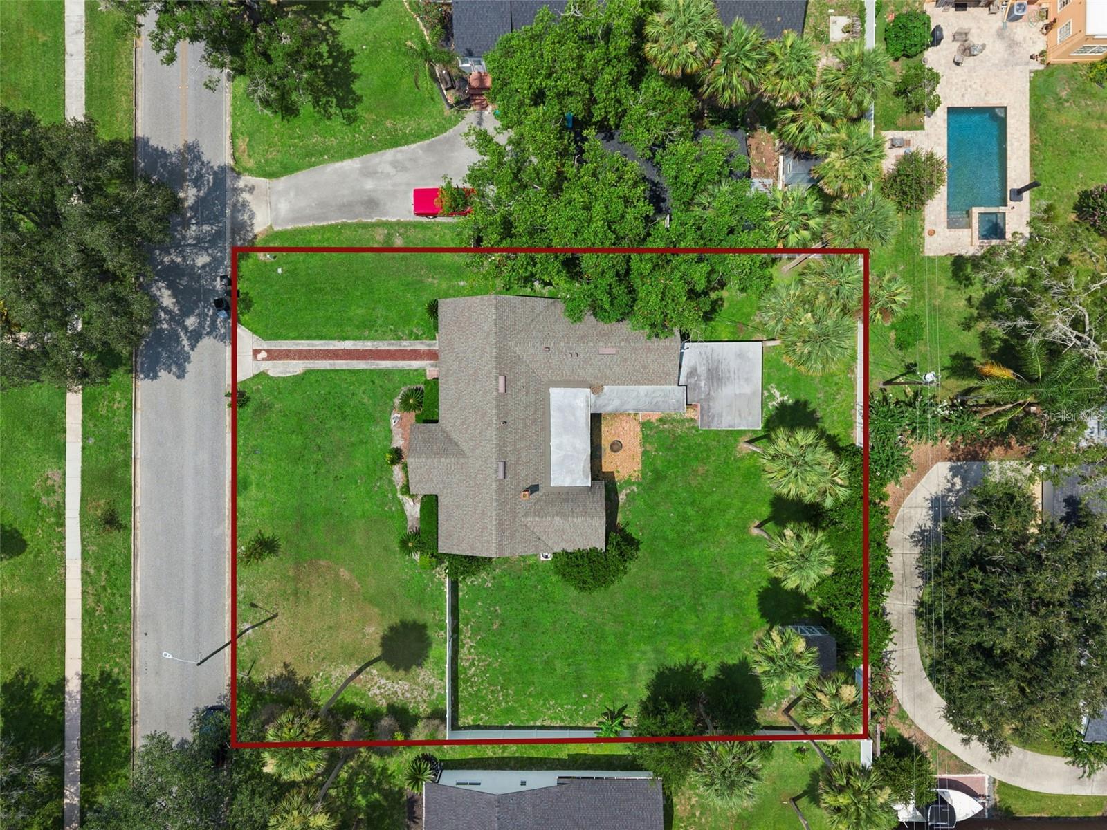 207 S SUMMERLIN AVE