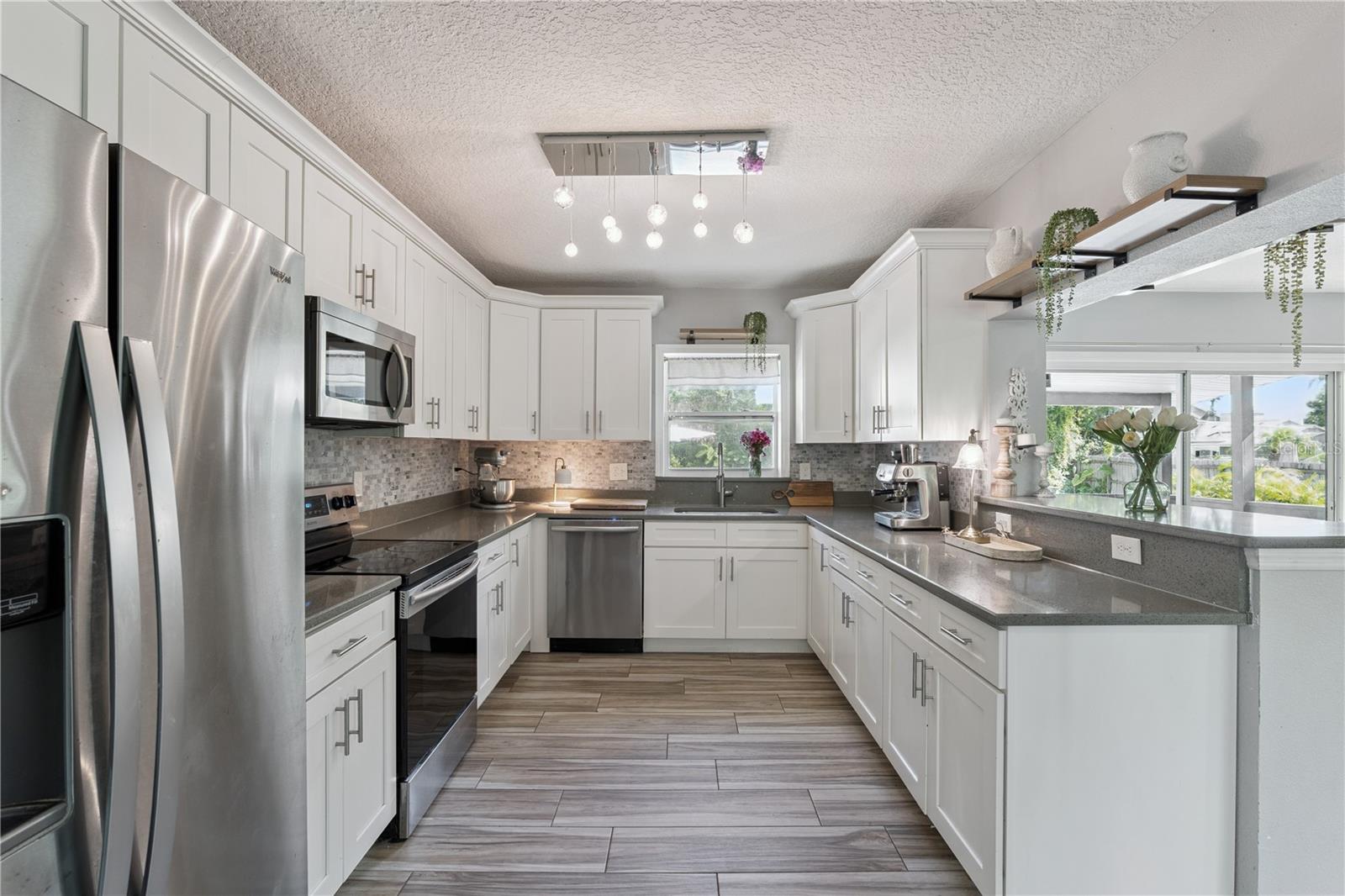 2333 WESTMINSTER CT