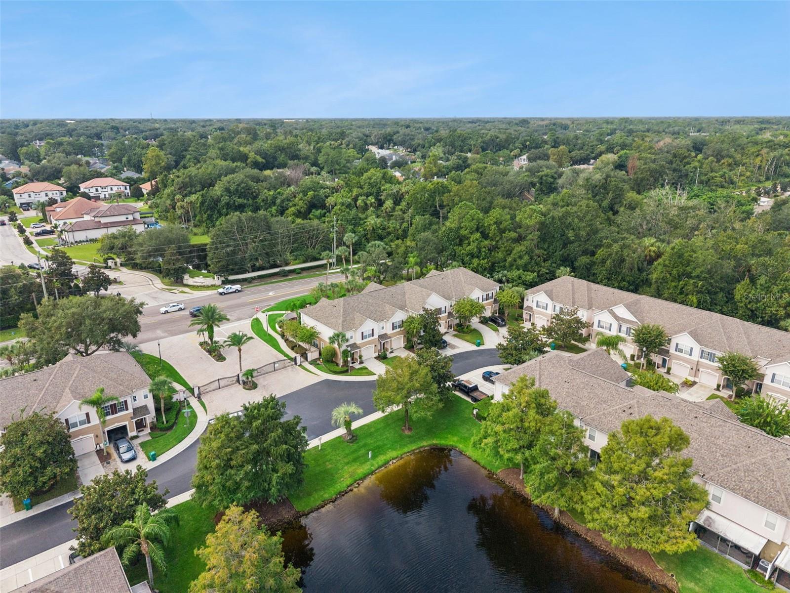 512 PINEBRANCH CIR