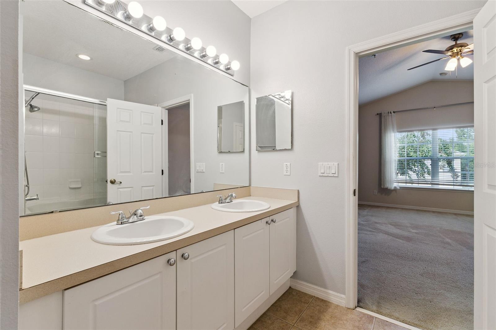 512 PINEBRANCH CIR