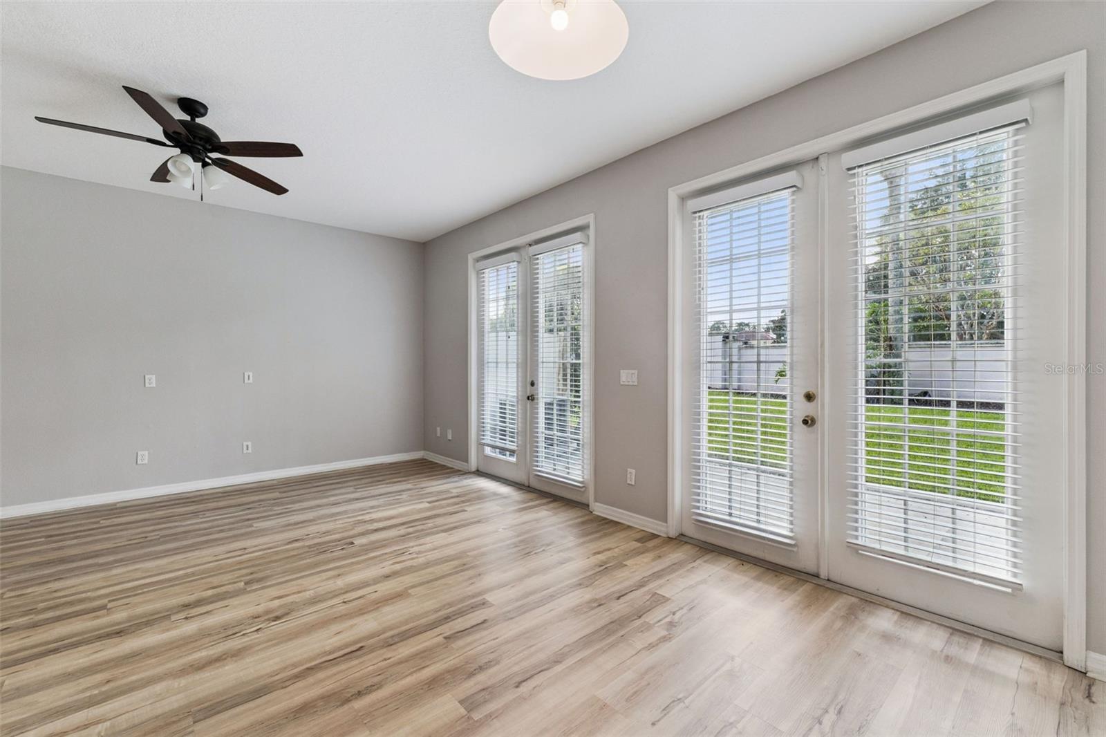 512 PINEBRANCH CIR