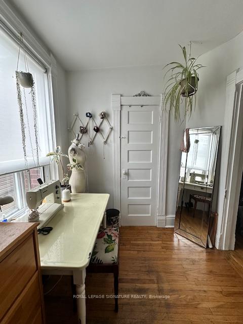 107 Lisgar Street Upper