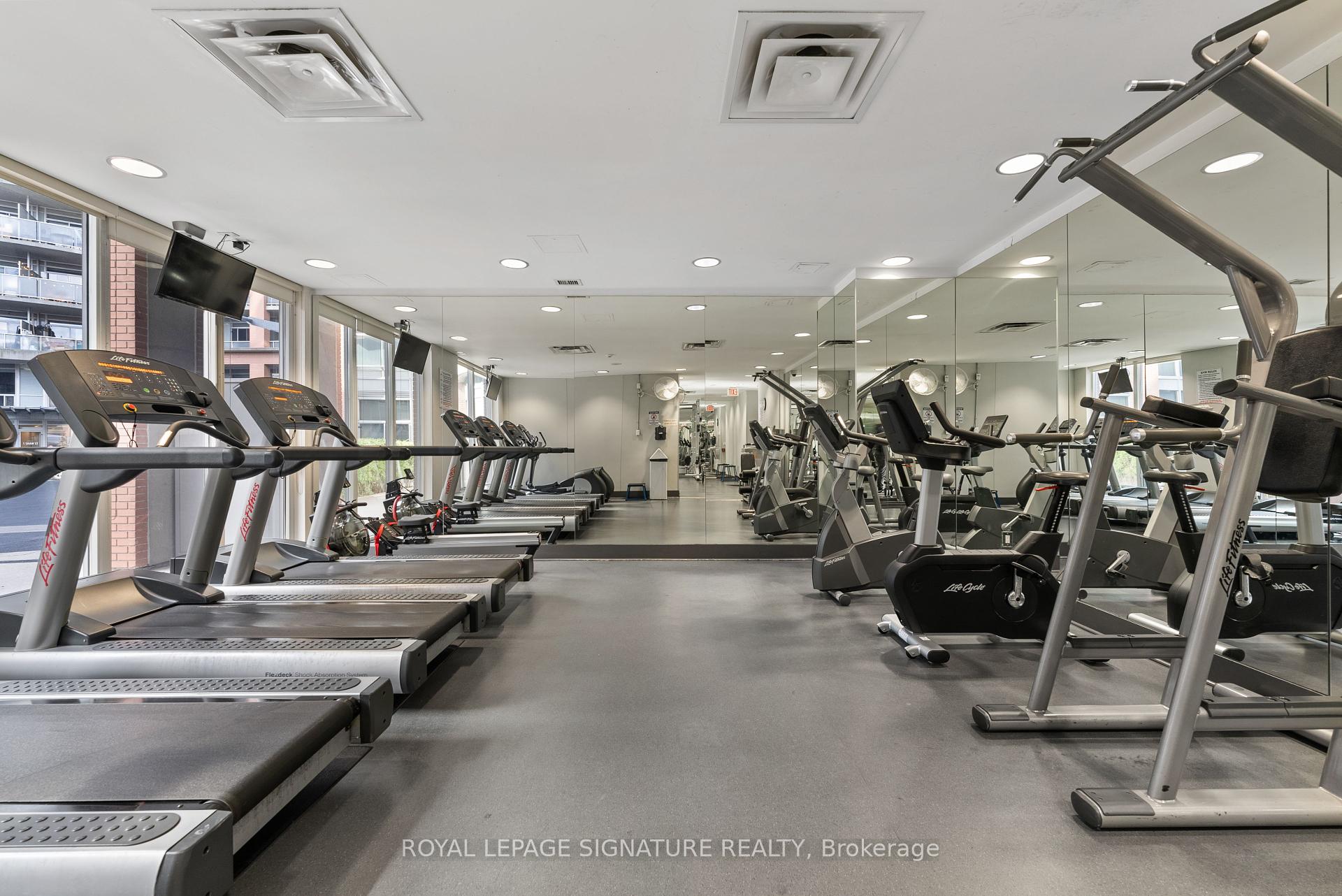 1005 King Street W 610