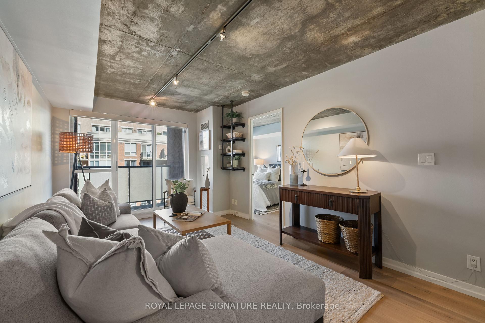 1005 King Street W 610