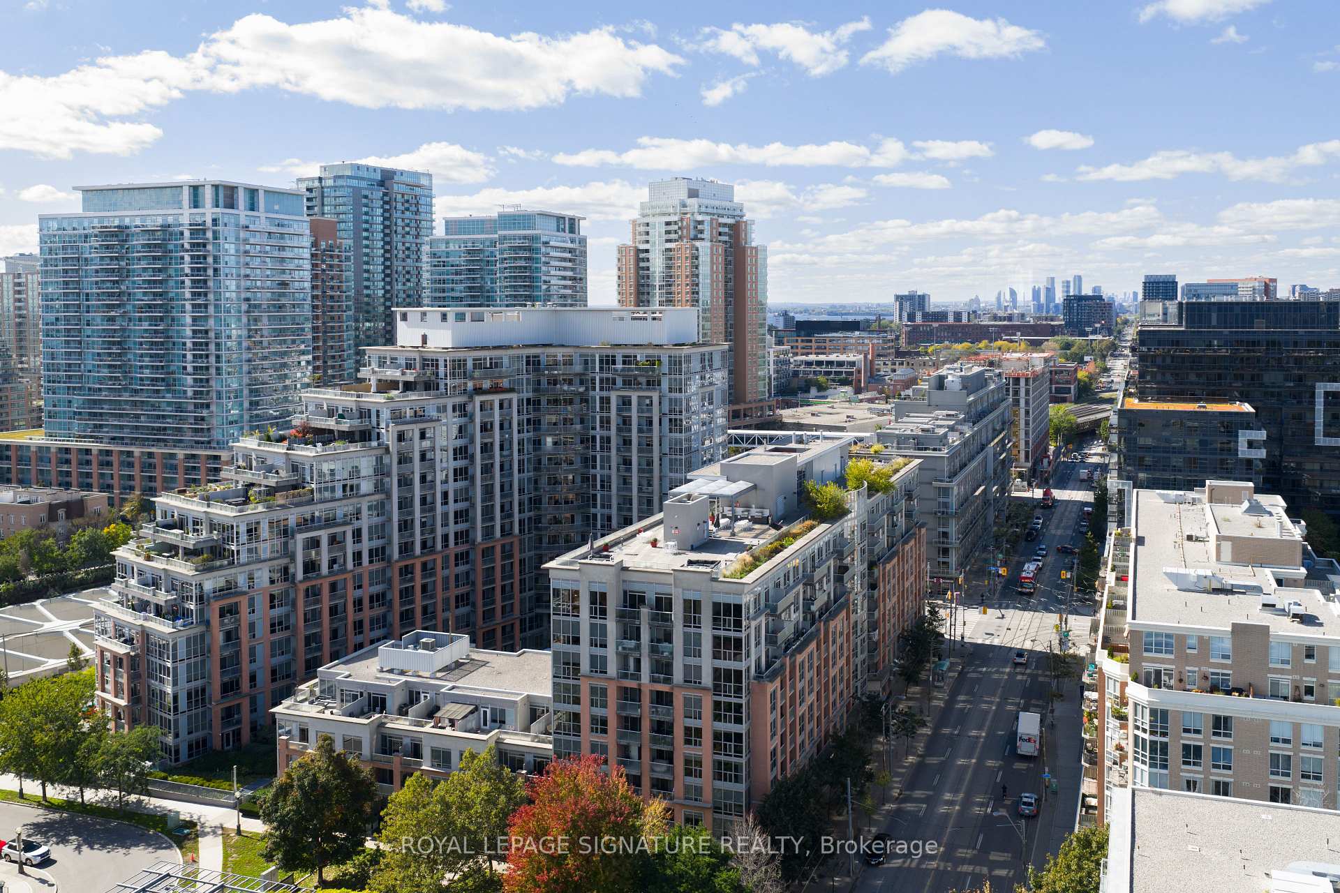 1005 King Street W 610