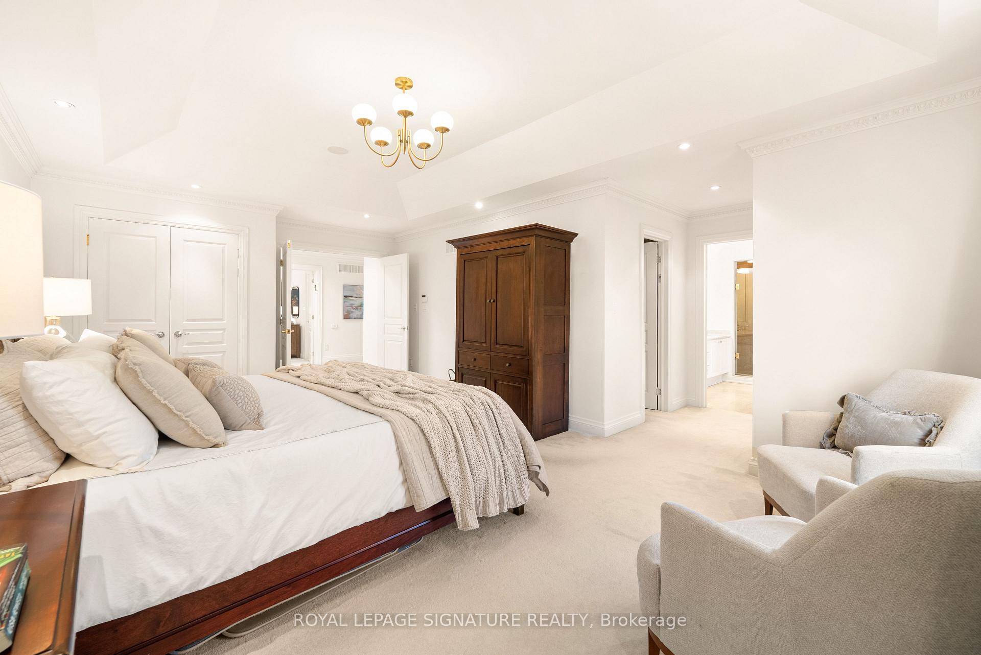 68 Carmichael Avenue, Toronto C04, ON M5M 2W7, Toronto C04 ON, M5M 2W7