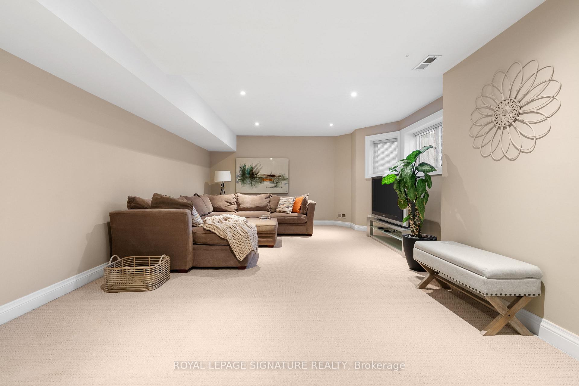 68 Carmichael Avenue, Toronto C04, ON M5M 2W7, Toronto C04 ON, M5M 2W7