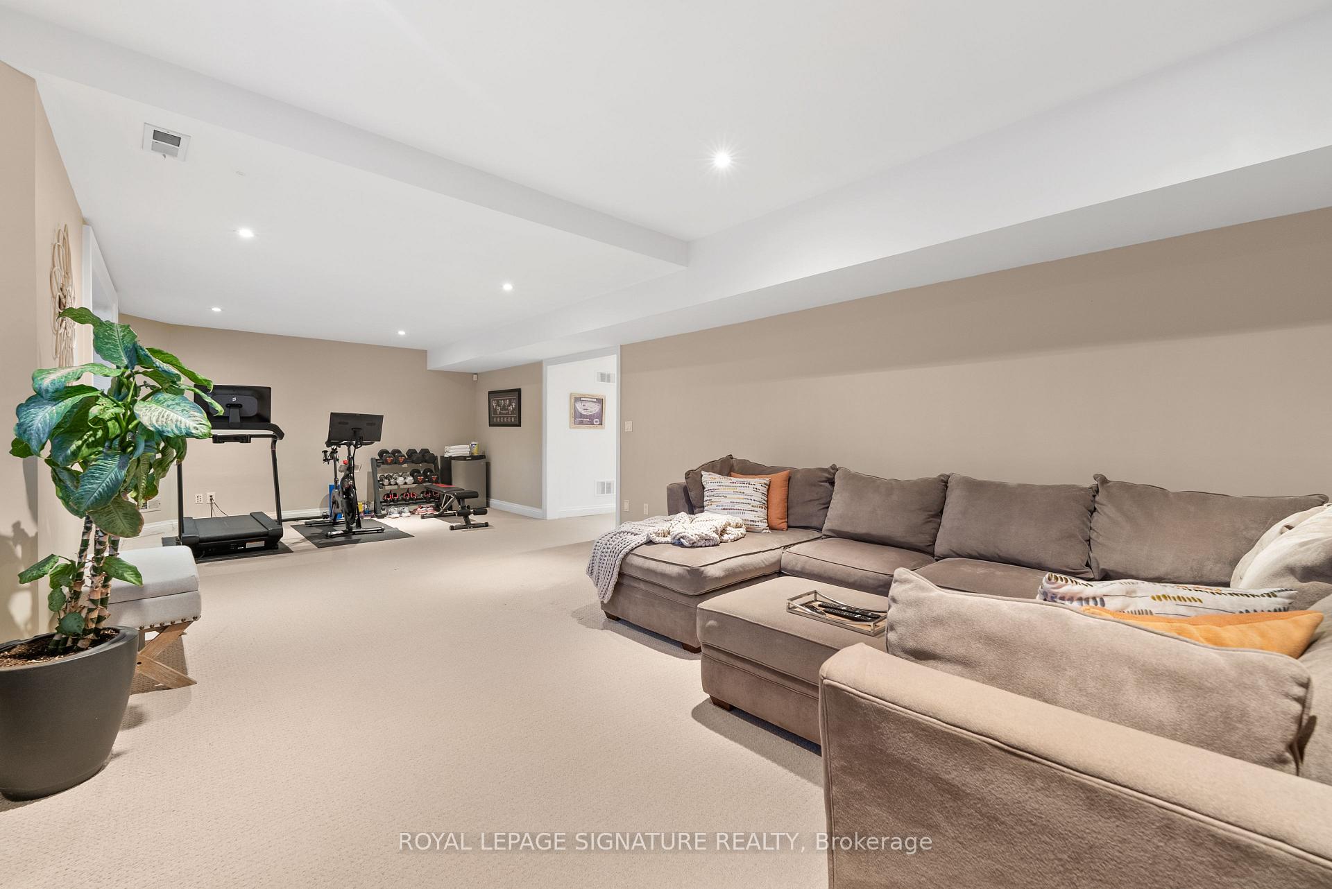 68 Carmichael Avenue, Toronto C04, ON M5M 2W7, Toronto C04 ON, M5M 2W7