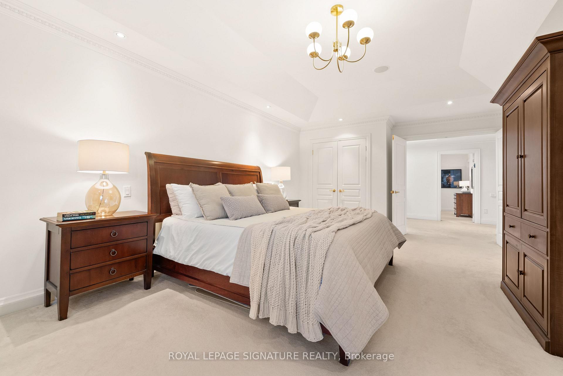 68 Carmichael Avenue, Toronto C04, ON M5M 2W7, Toronto C04 ON, M5M 2W7