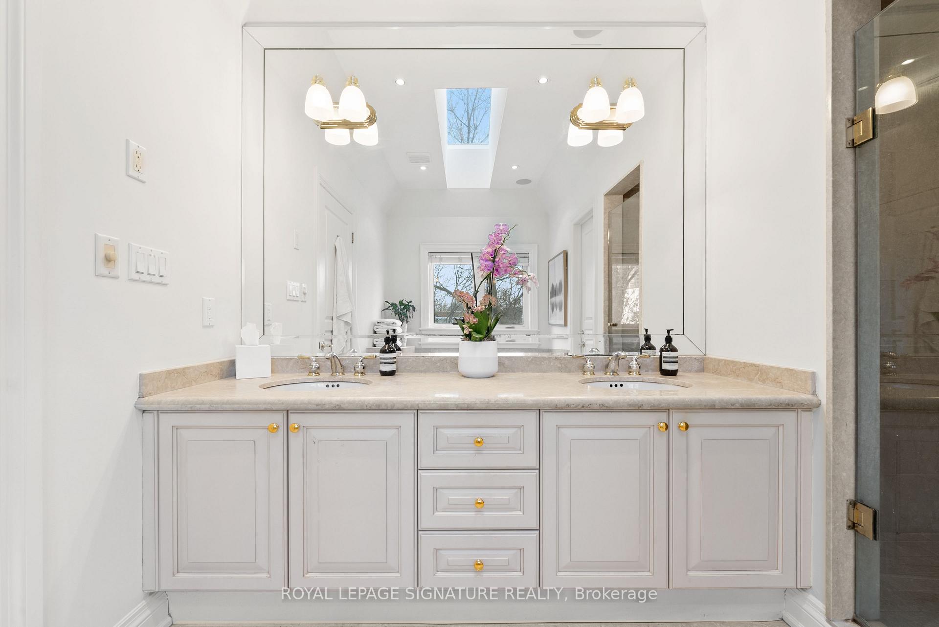 68 Carmichael Avenue, Toronto C04, ON M5M 2W7, Toronto C04 ON, M5M 2W7