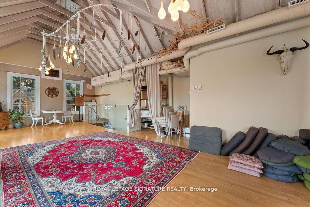 154 Harbord Street, Toronto