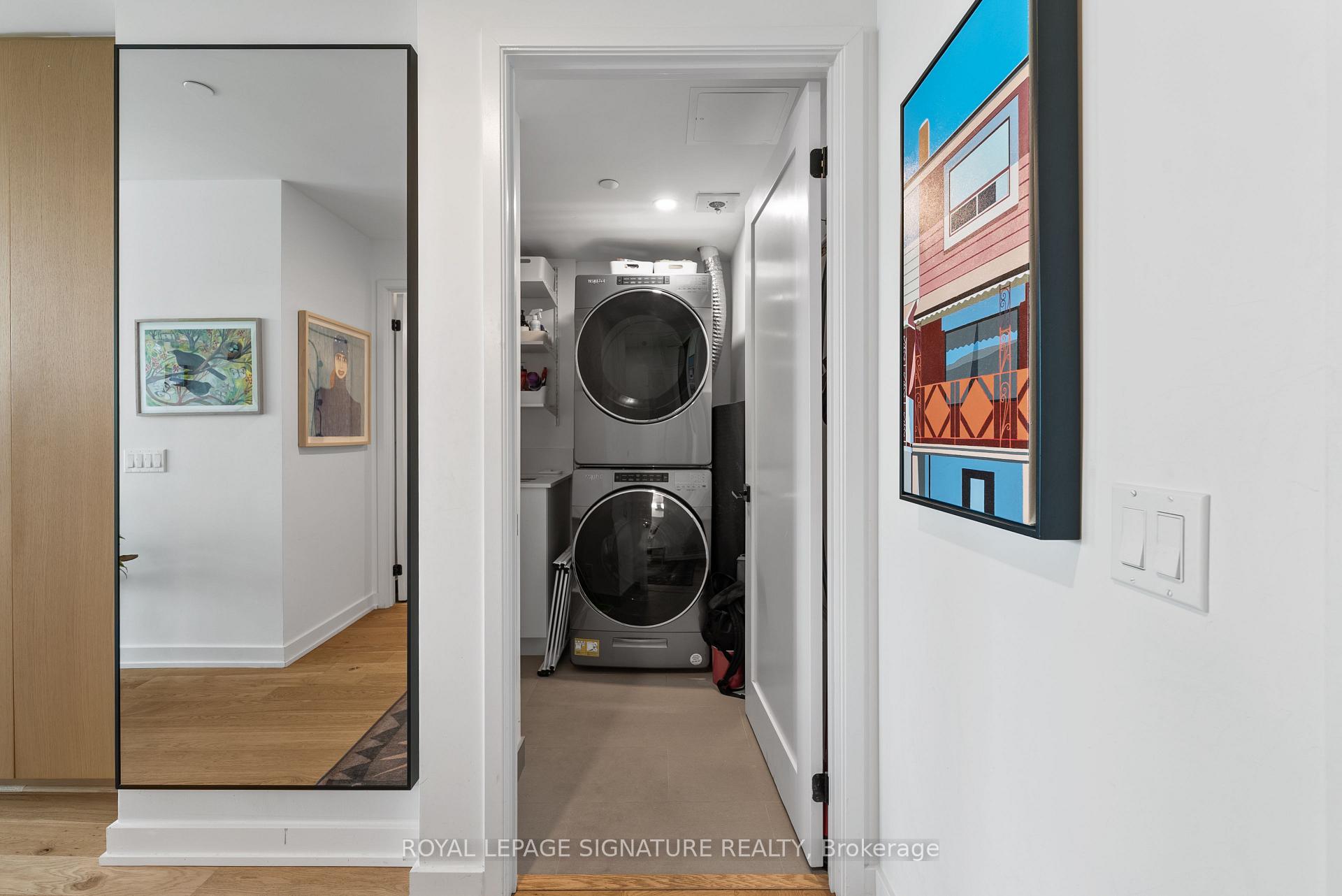899 College Street PH604, Toronto Unit: PH604