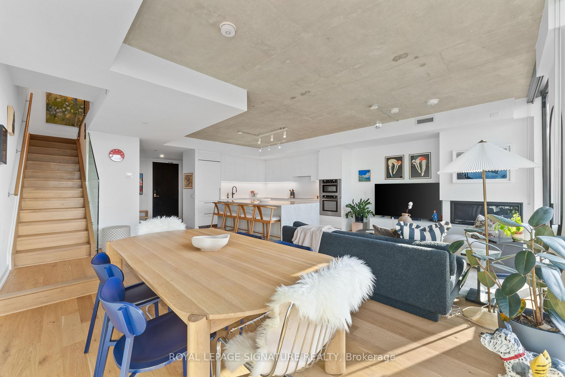 899 College Street PH604, Toronto Unit: PH604