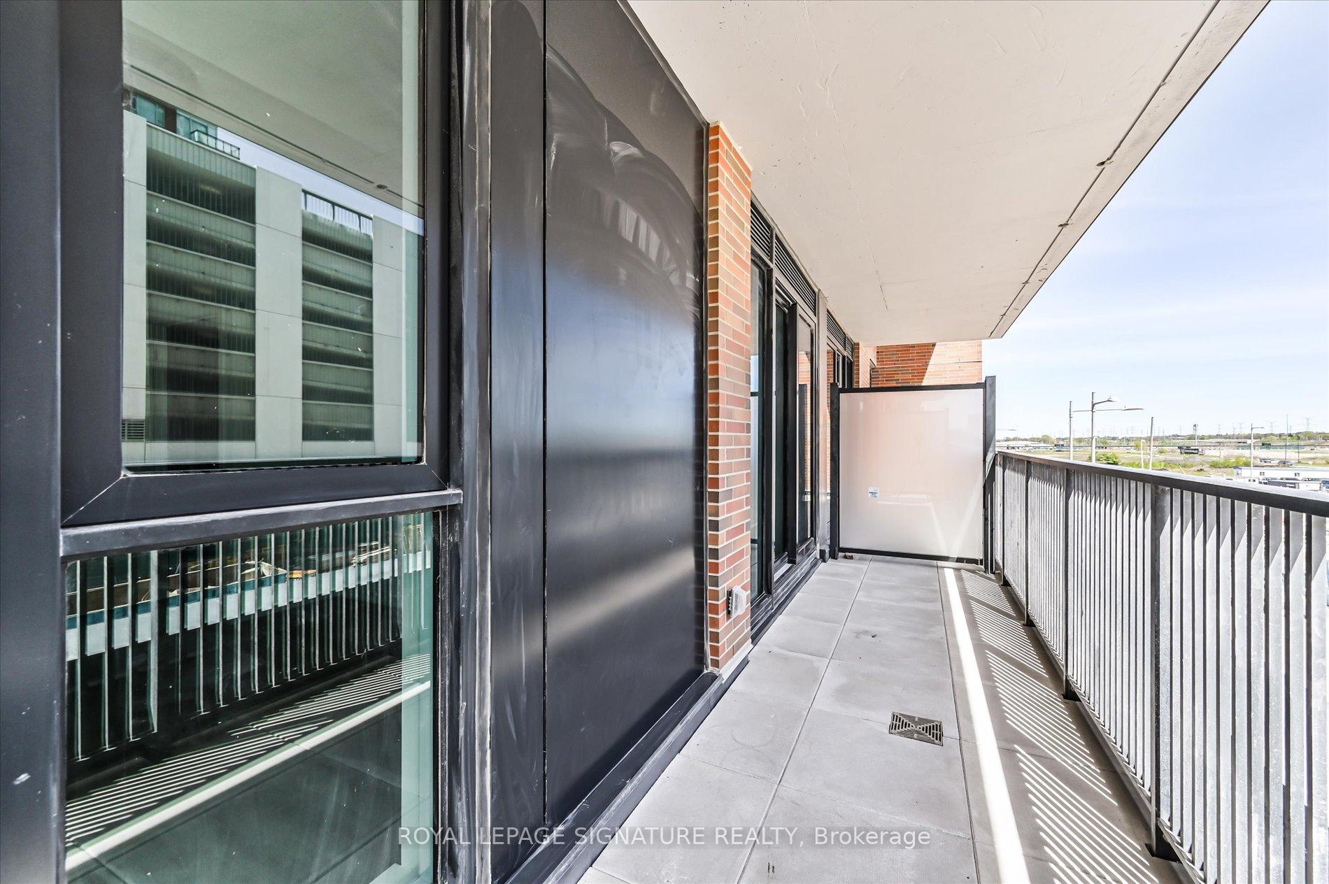 38 Simcoe Promenade C315