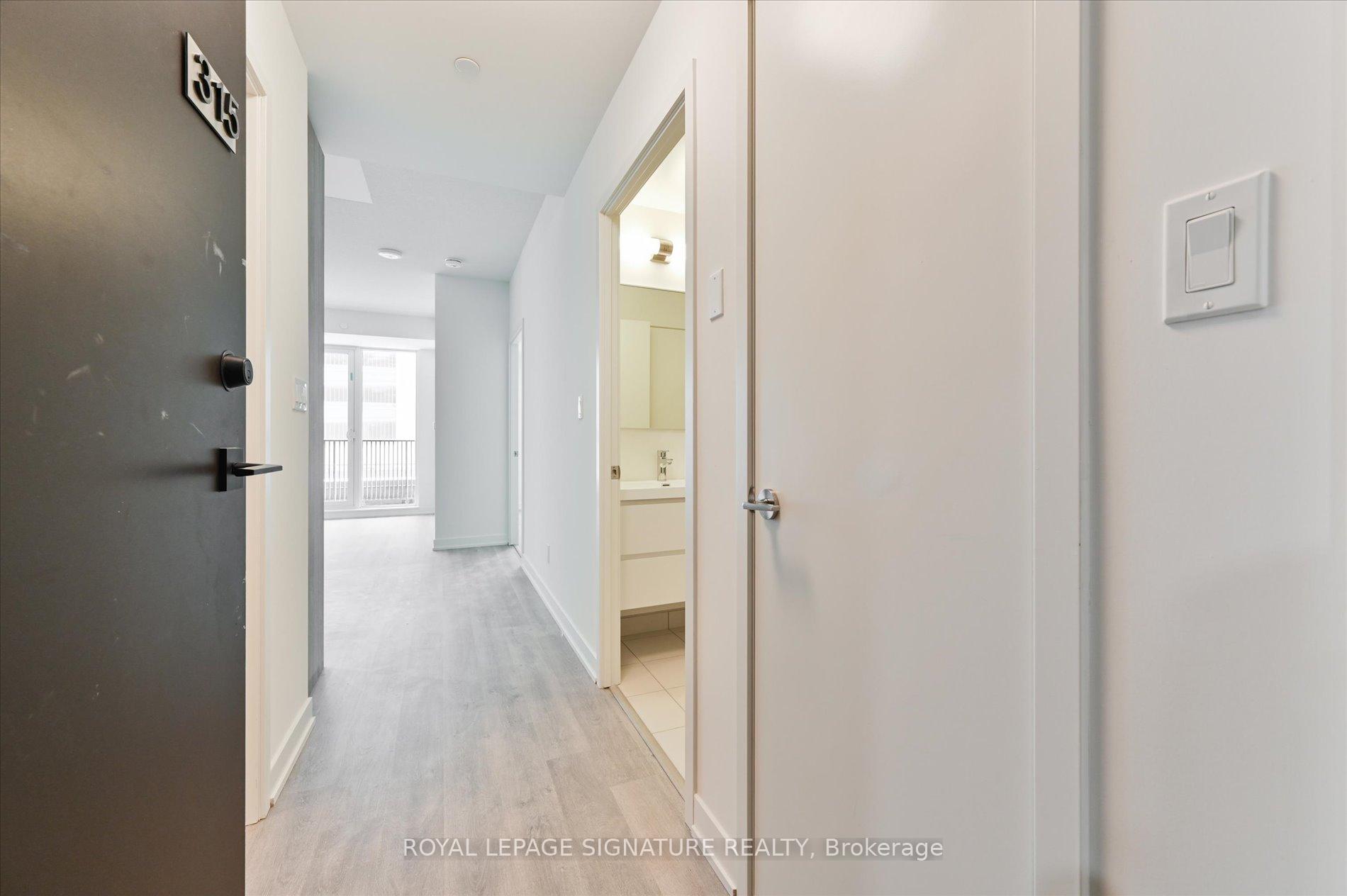 38 Simcoe Promenade C315