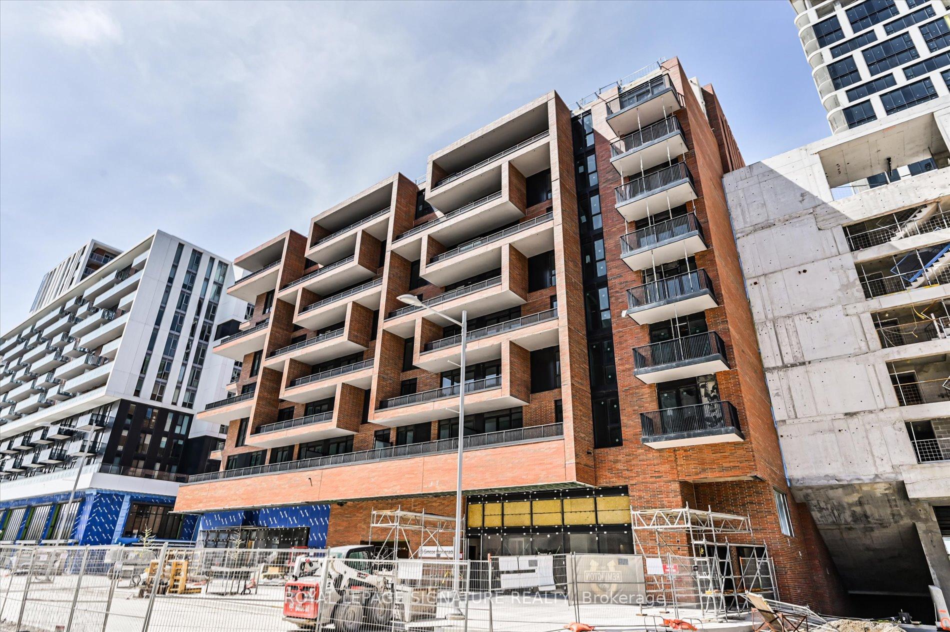 38 Simcoe Promenade C315