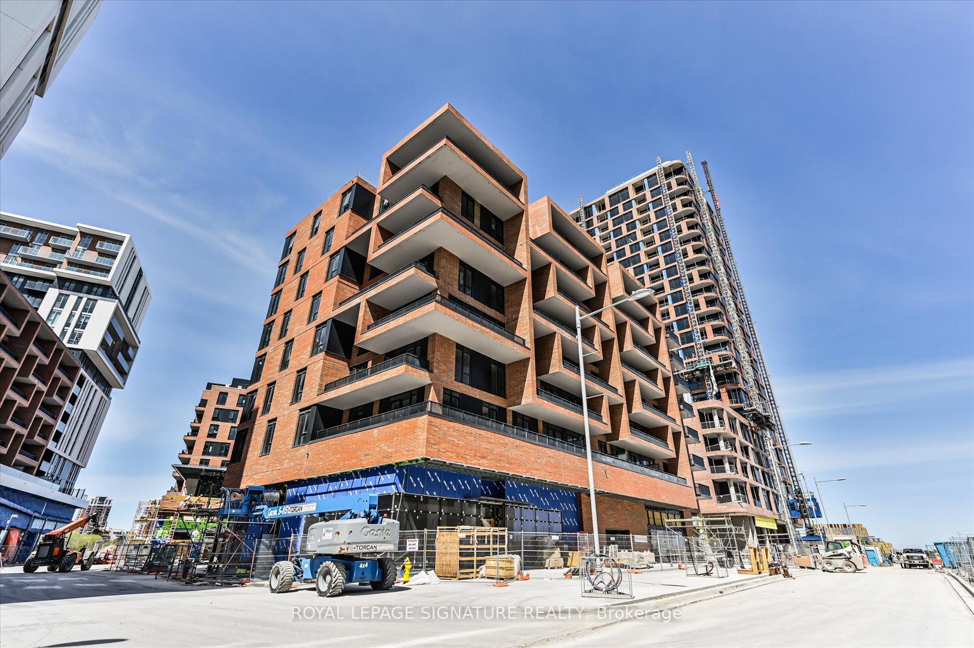 38 Simcoe Promenade C315