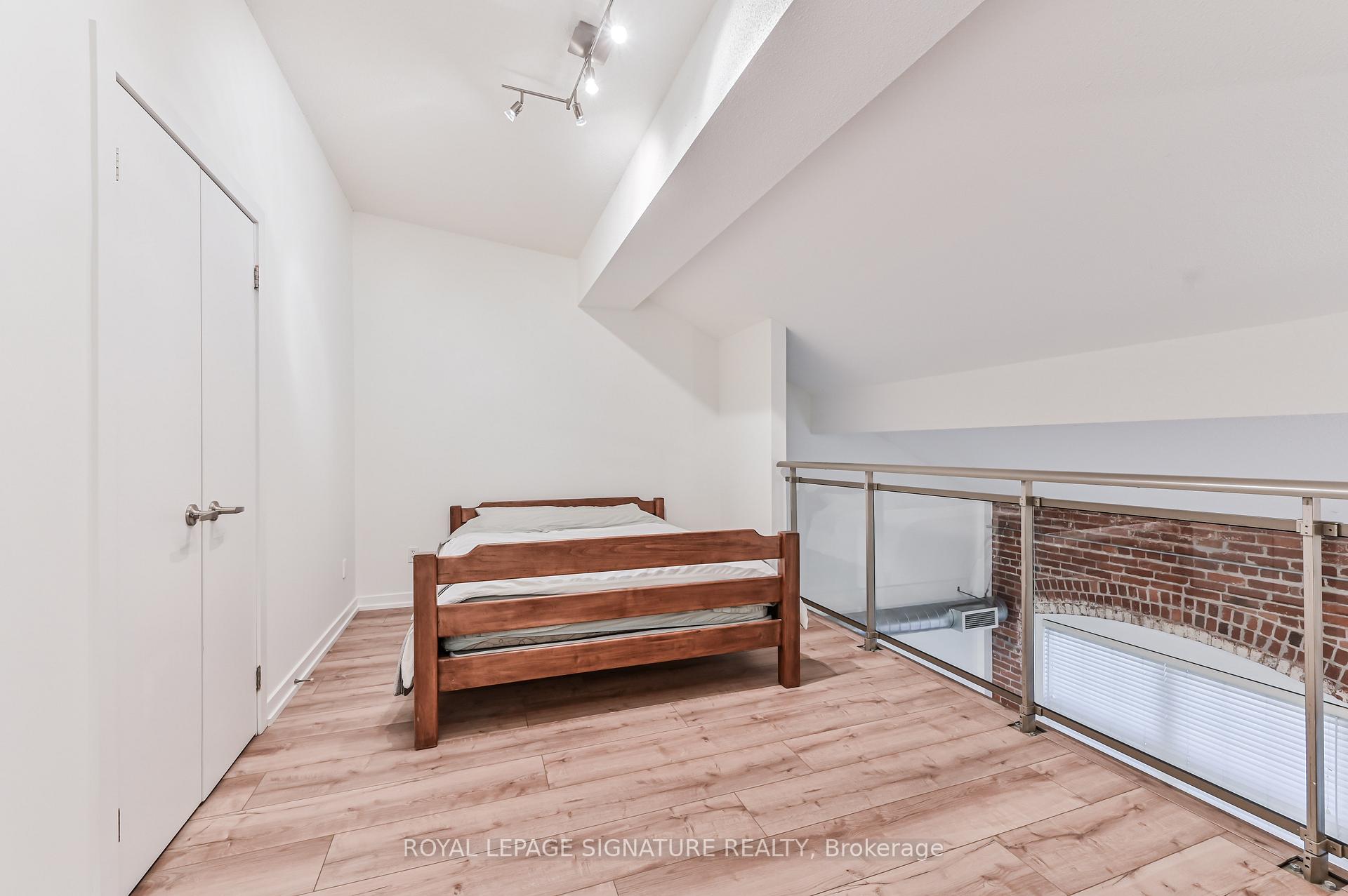 1100 Lansdowne Avenue 336, Toronto W02 Unit: 336
