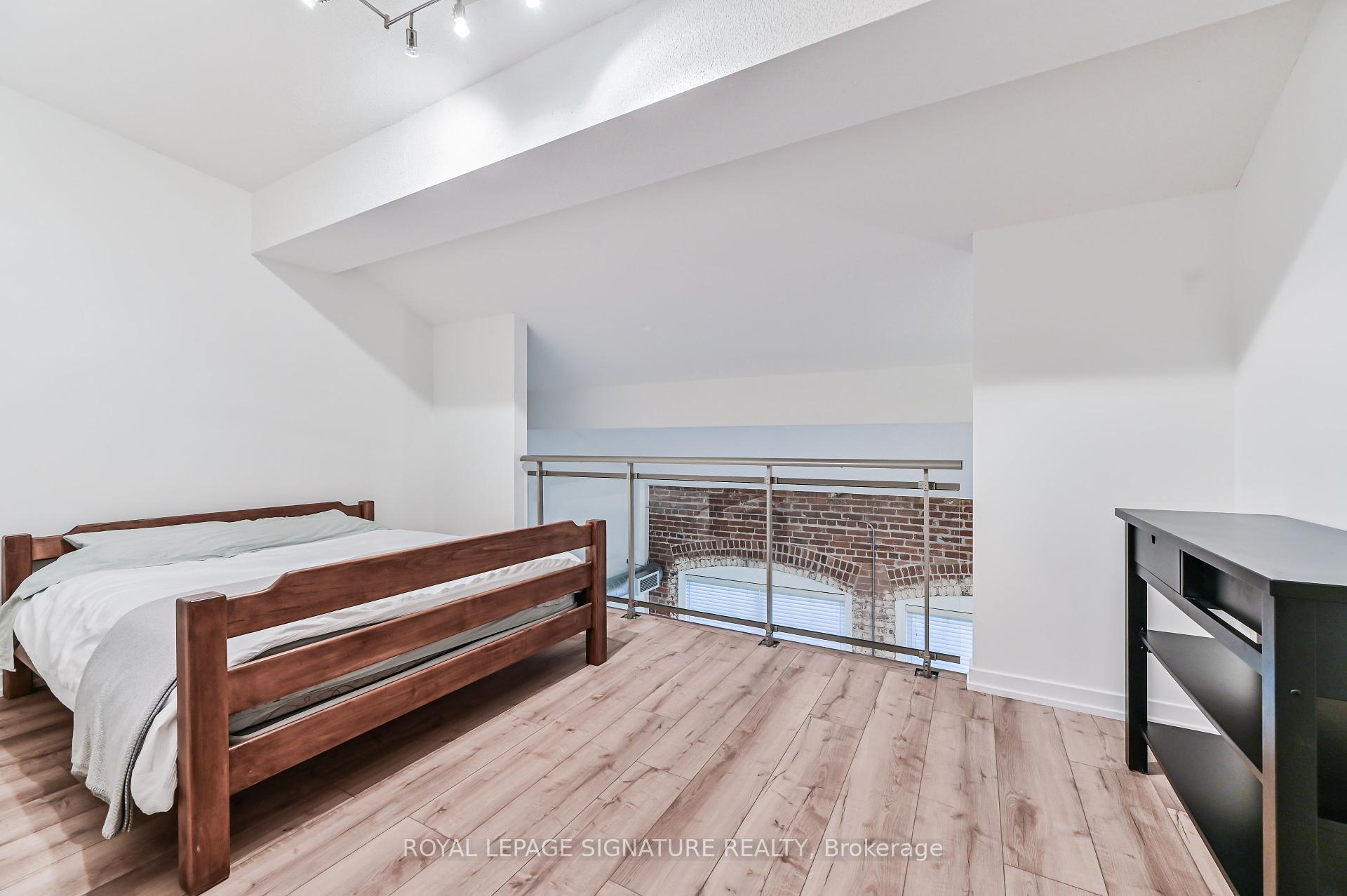 1100 Lansdowne Avenue 336, Toronto W02 Unit: 336