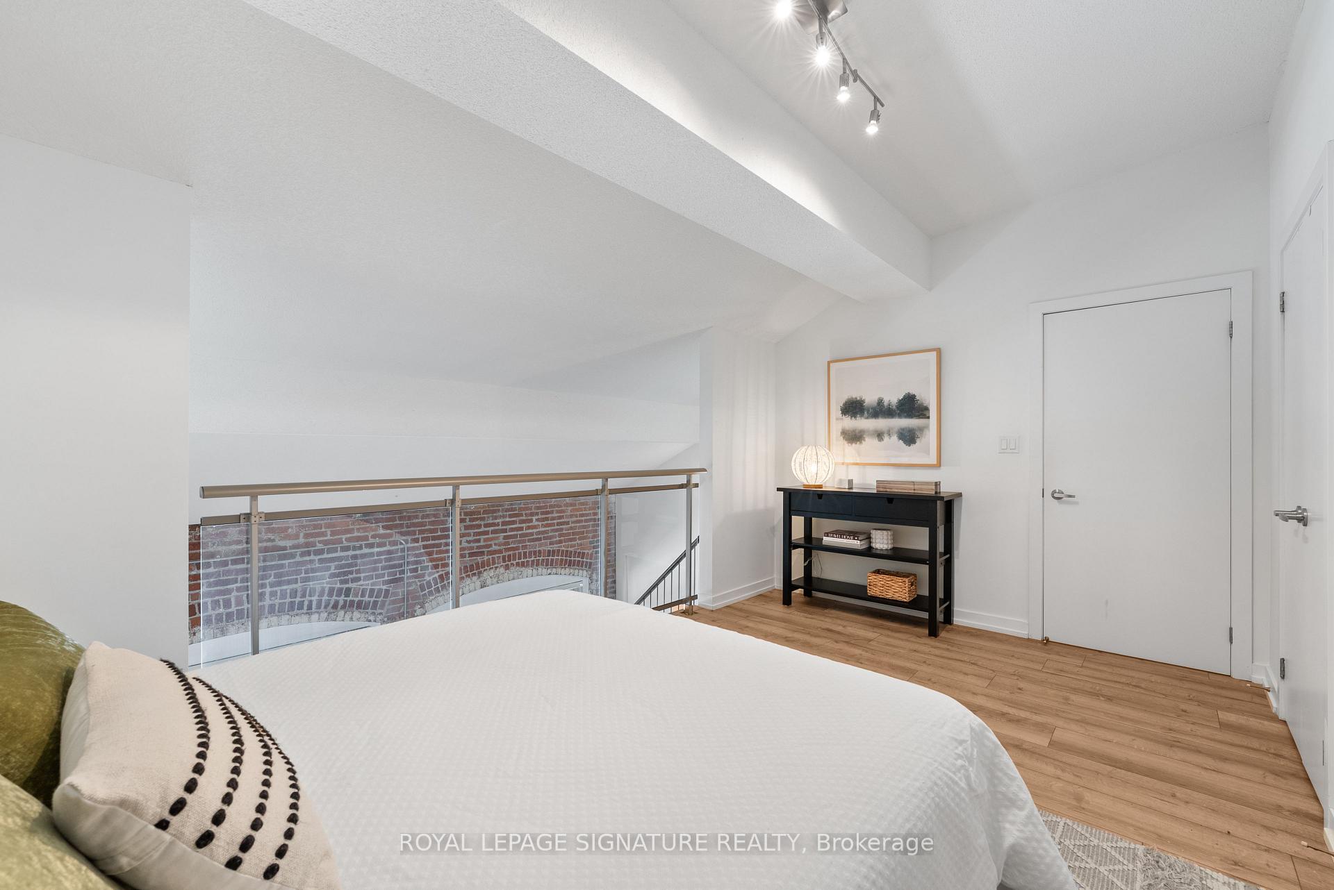 1100 Lansdowne Avenue 336