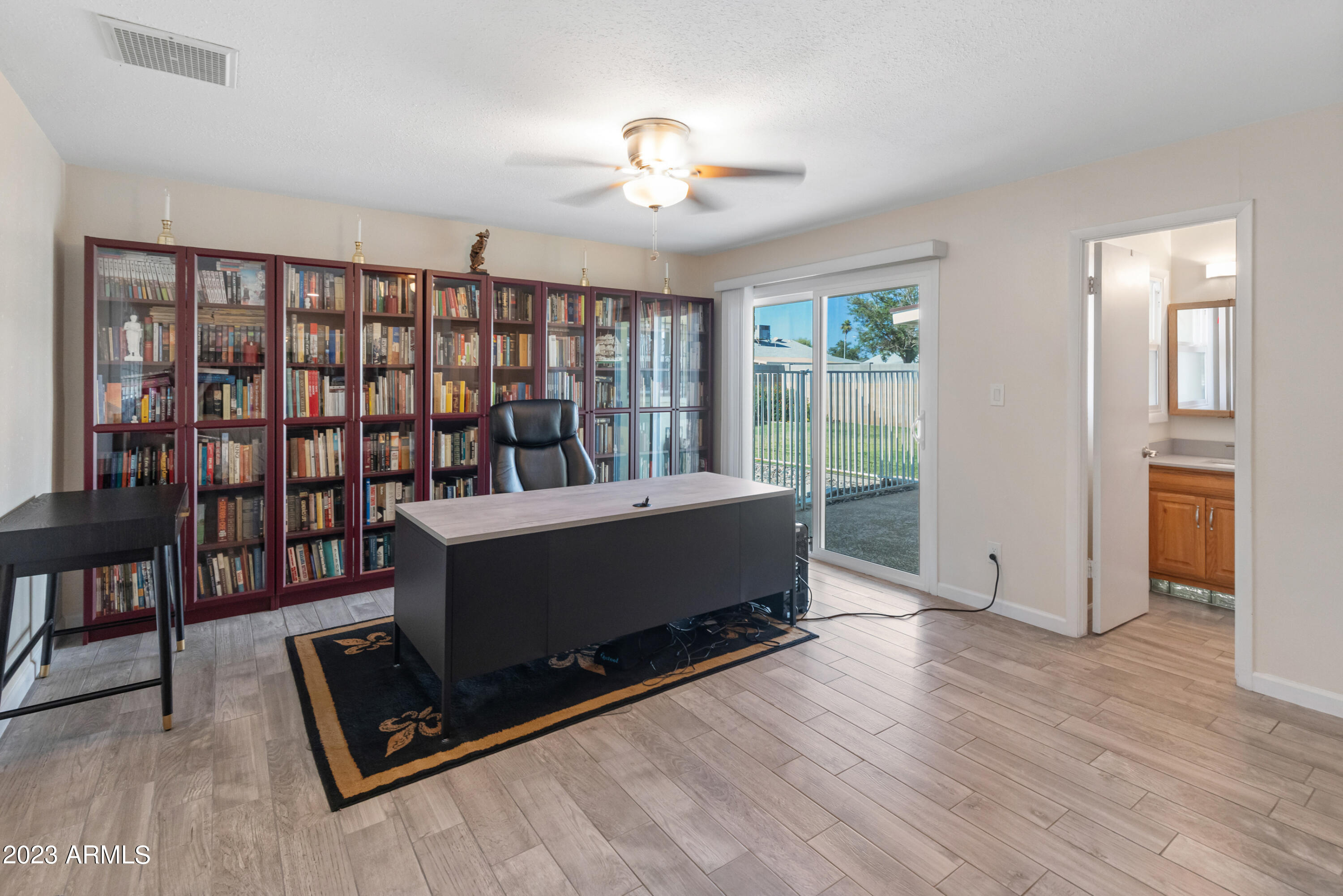 3346 W Hearn Road