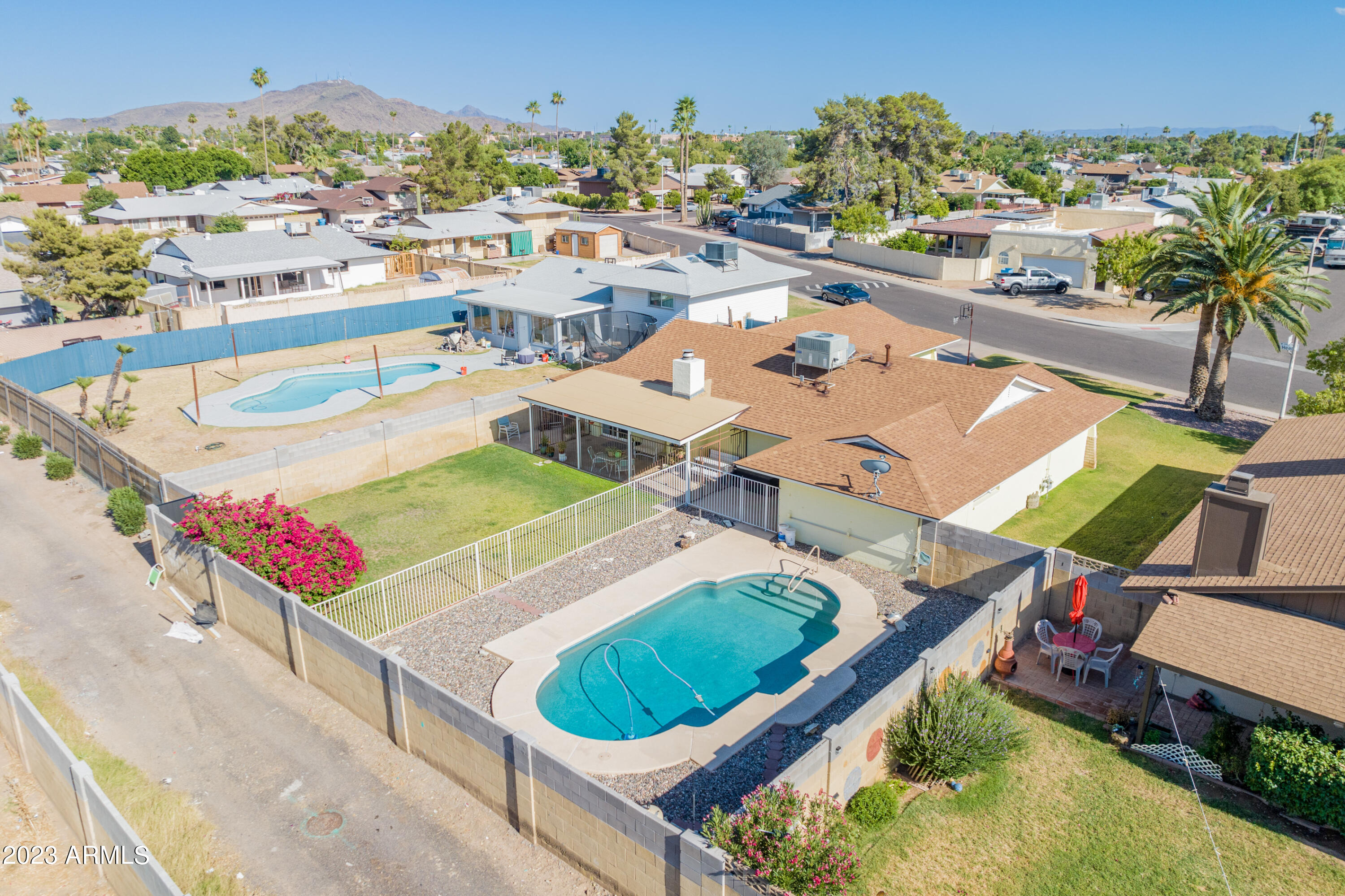 3346 W Hearn Road
