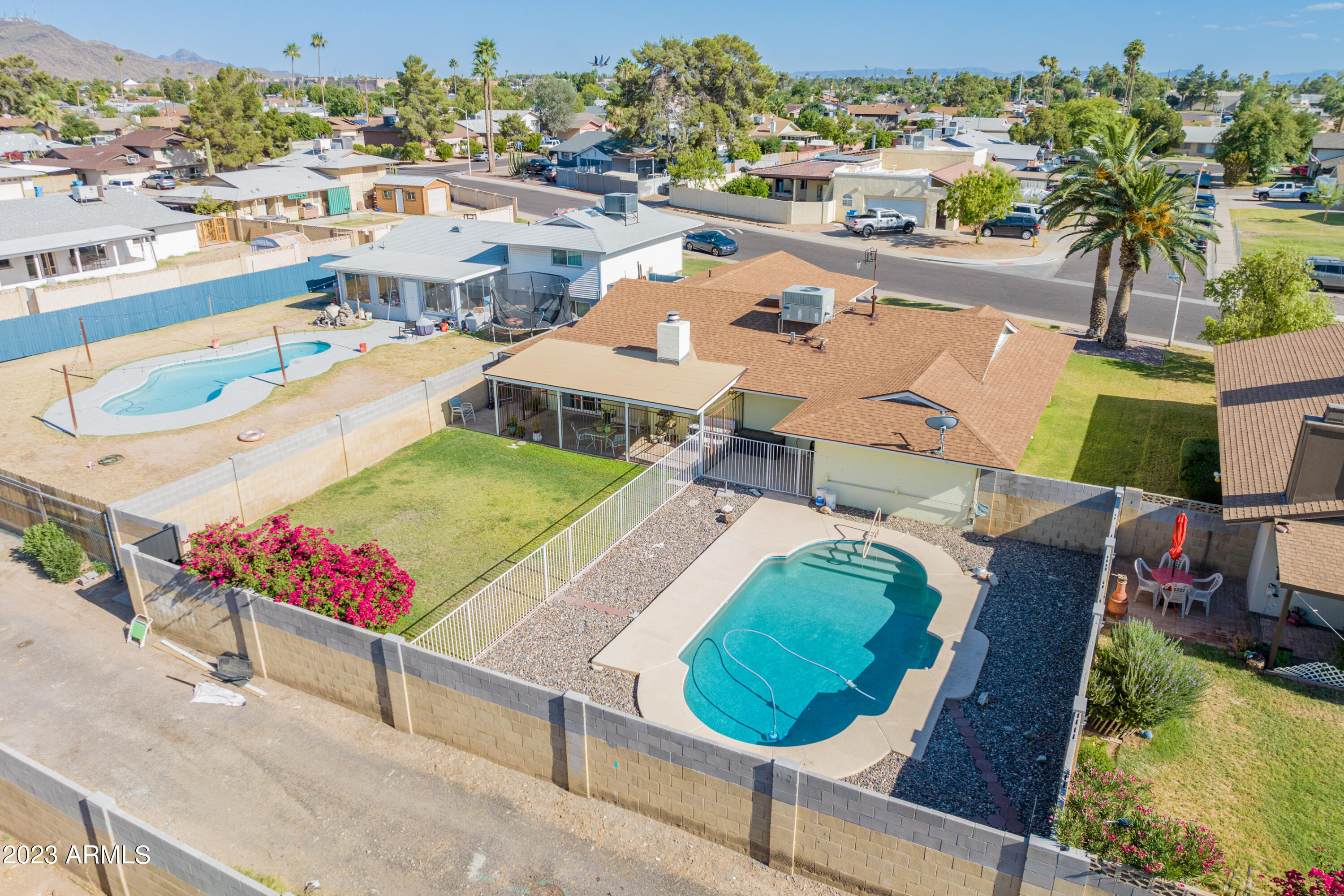 3346 W Hearn Road
