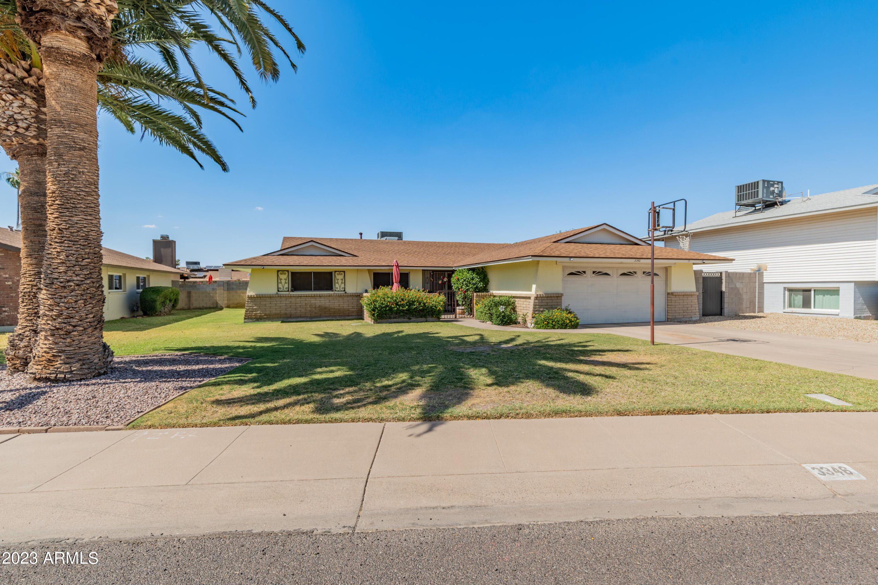 3346 W Hearn Road
