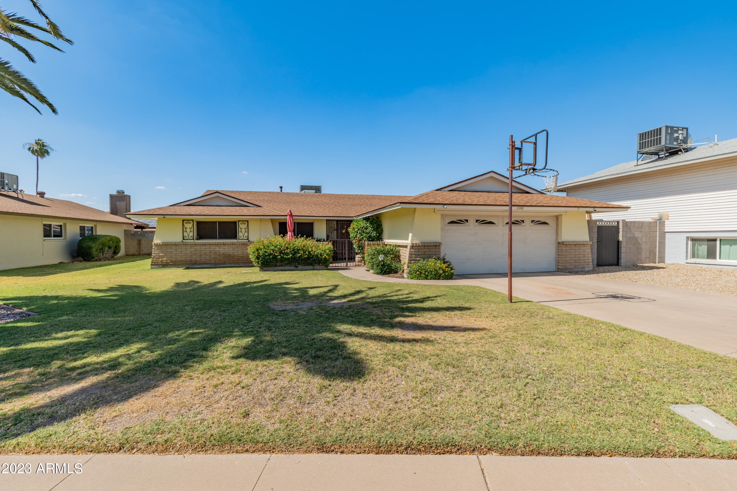 3346 W Hearn Road