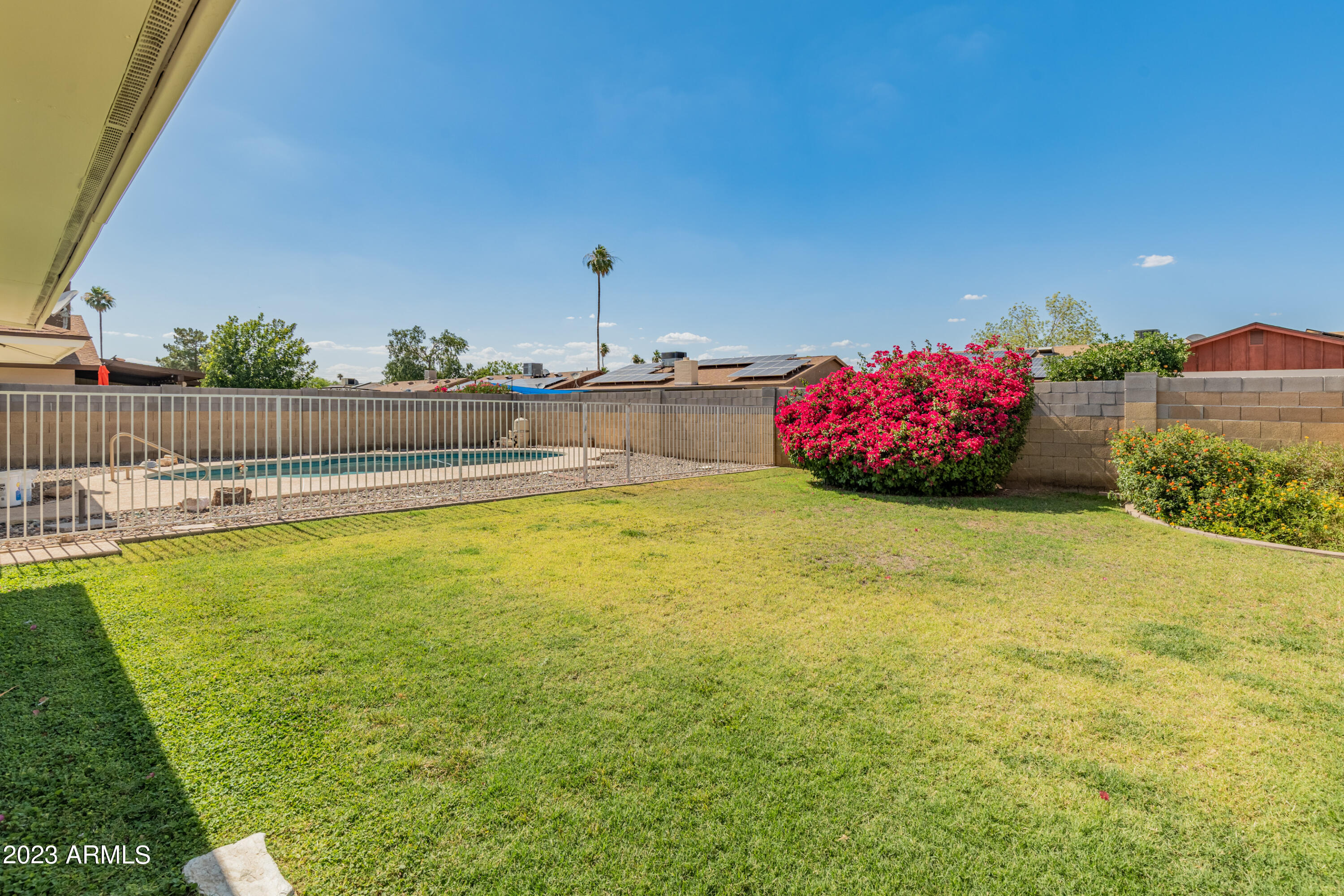 3346 W Hearn Road