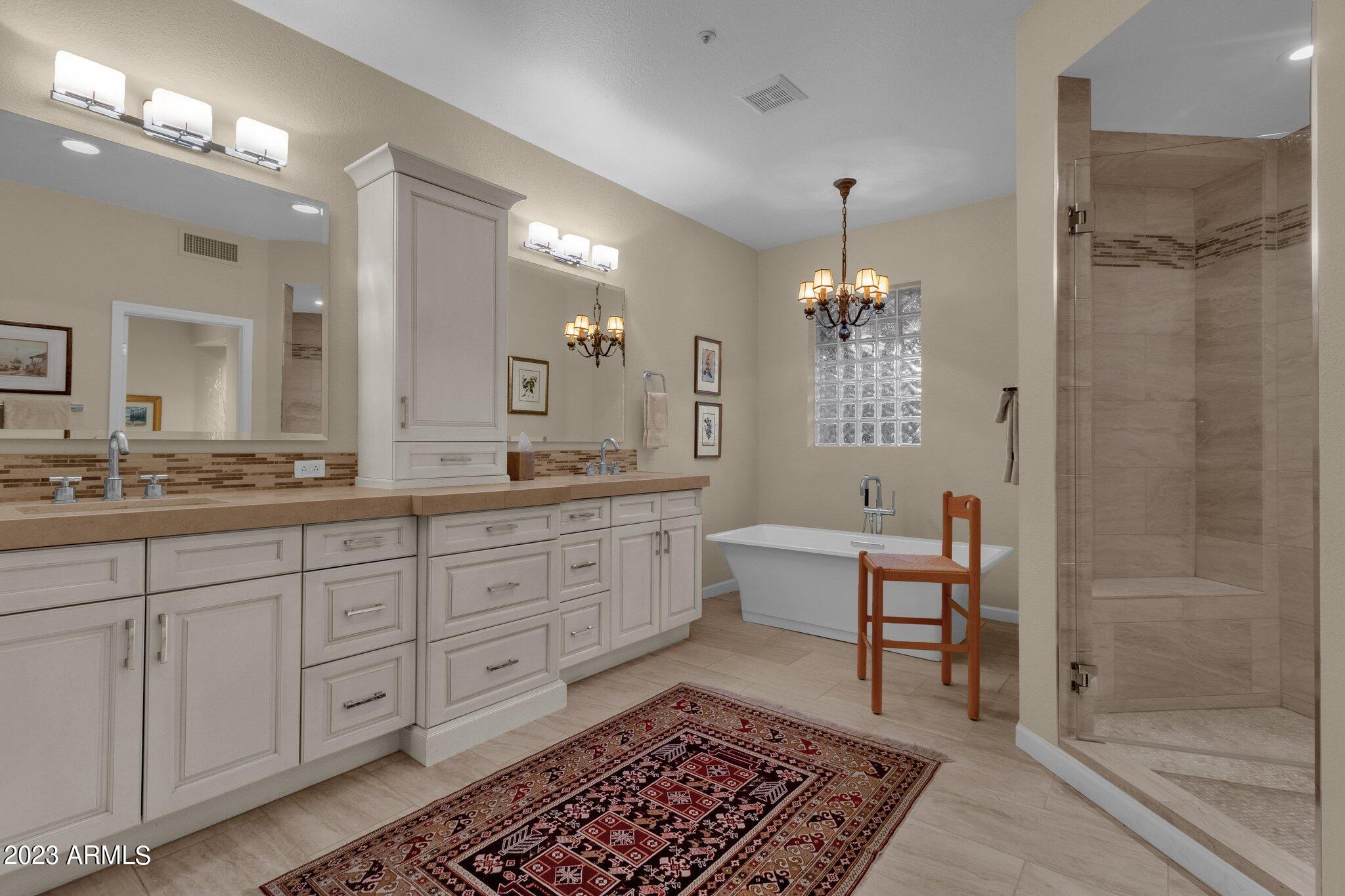 7705 E DOUBLETREE RANCH Road # 11
