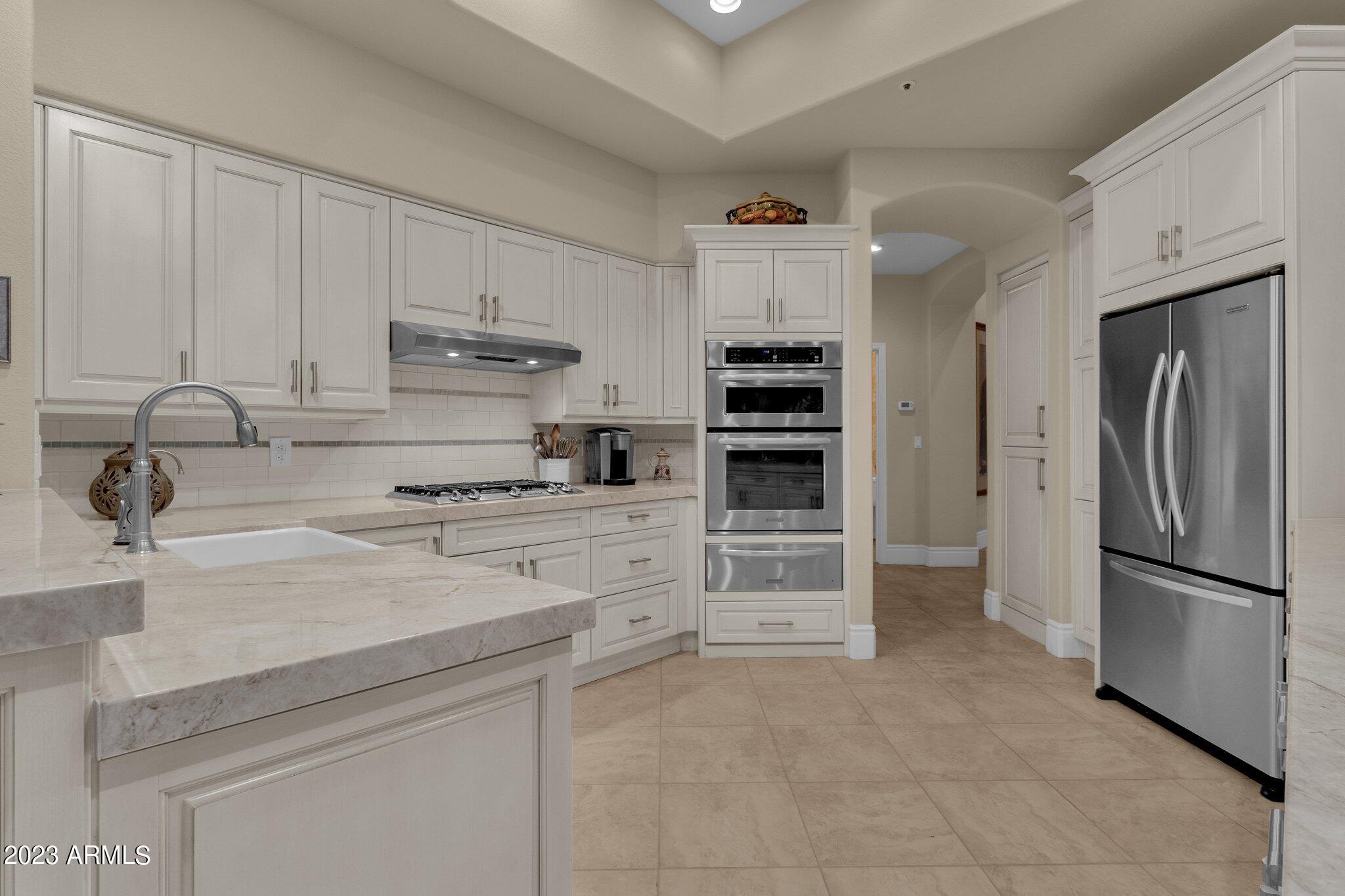7705 E DOUBLETREE RANCH Road # 11