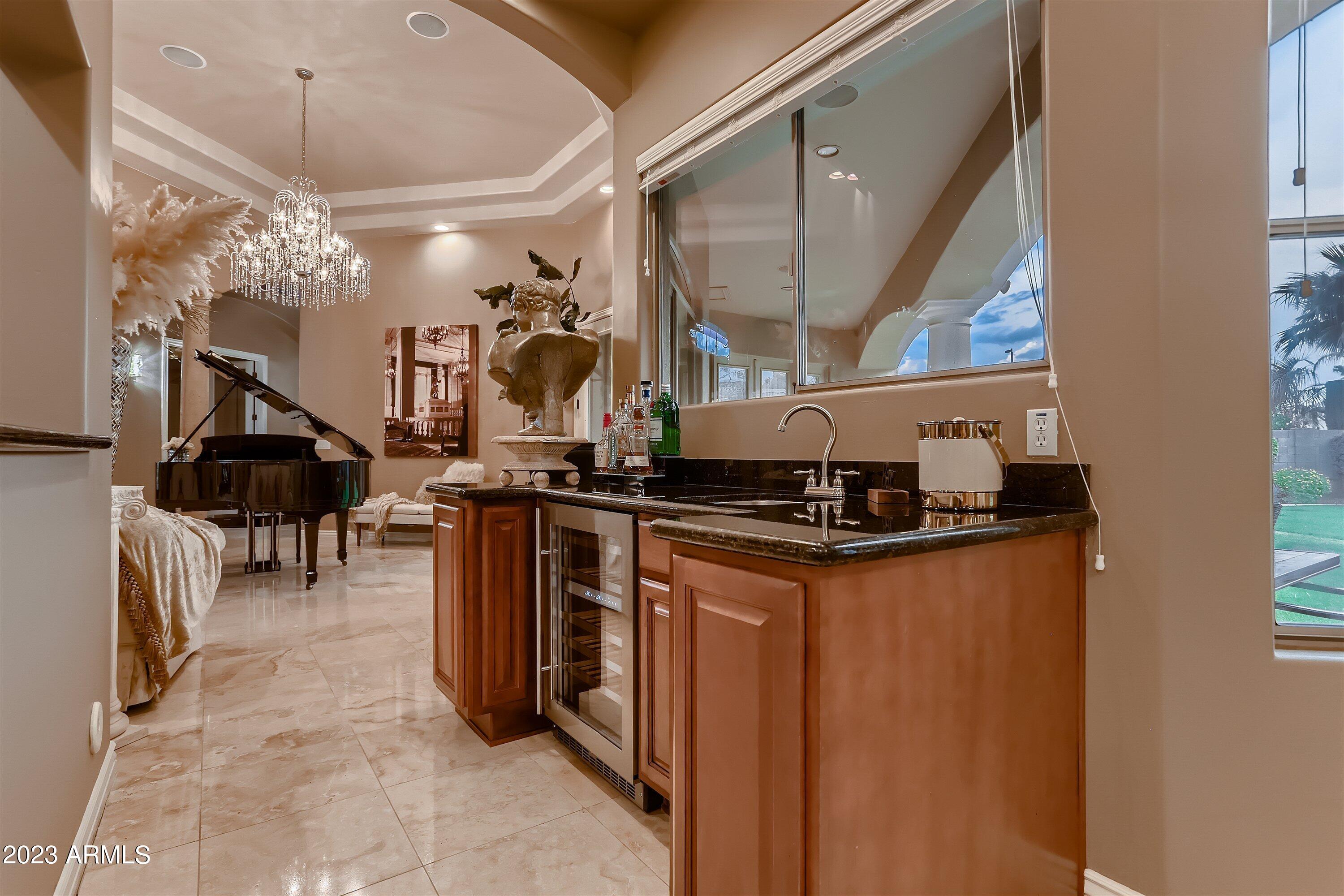 5941 S GEMSTONE Drive