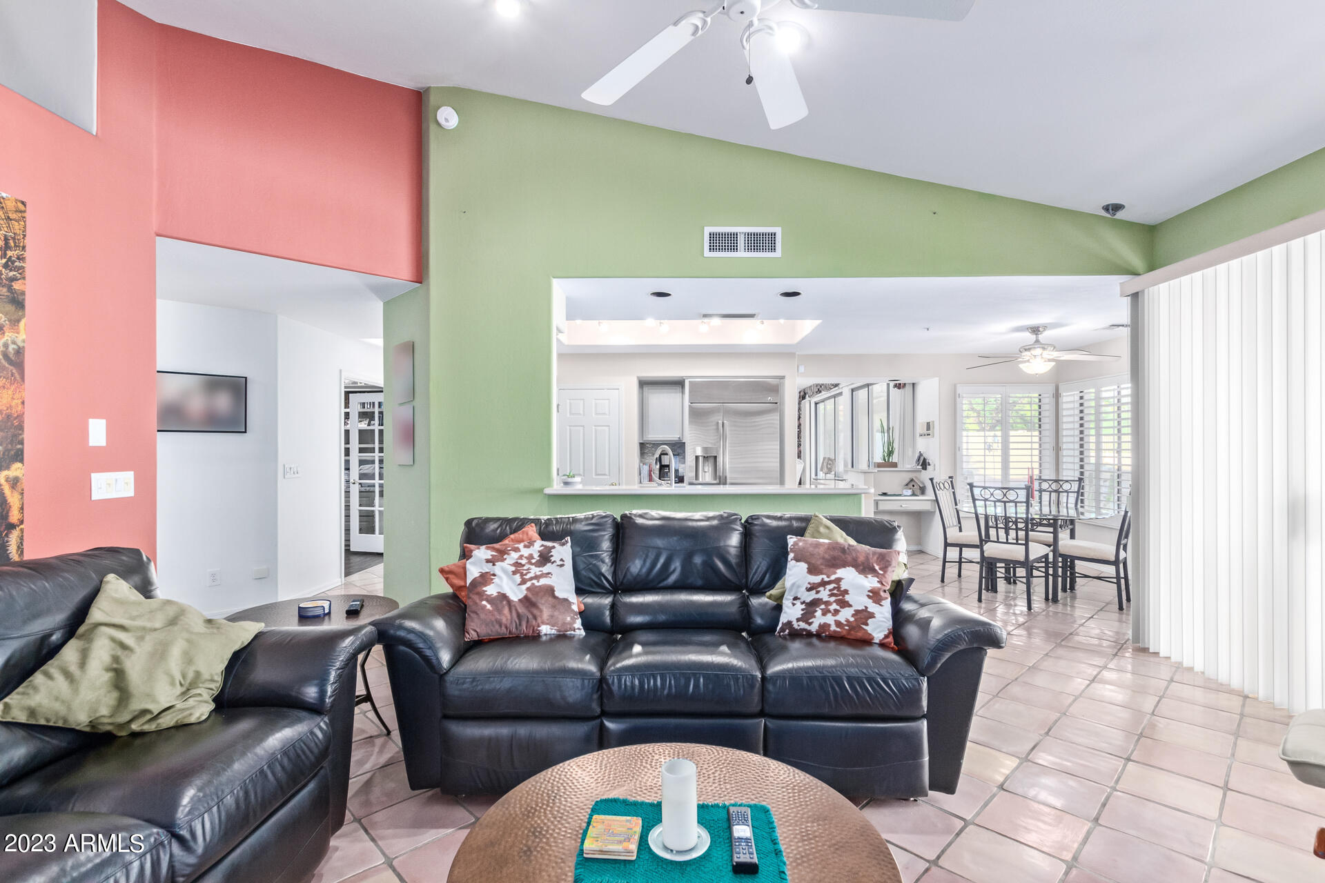 9101 N 109TH Place
