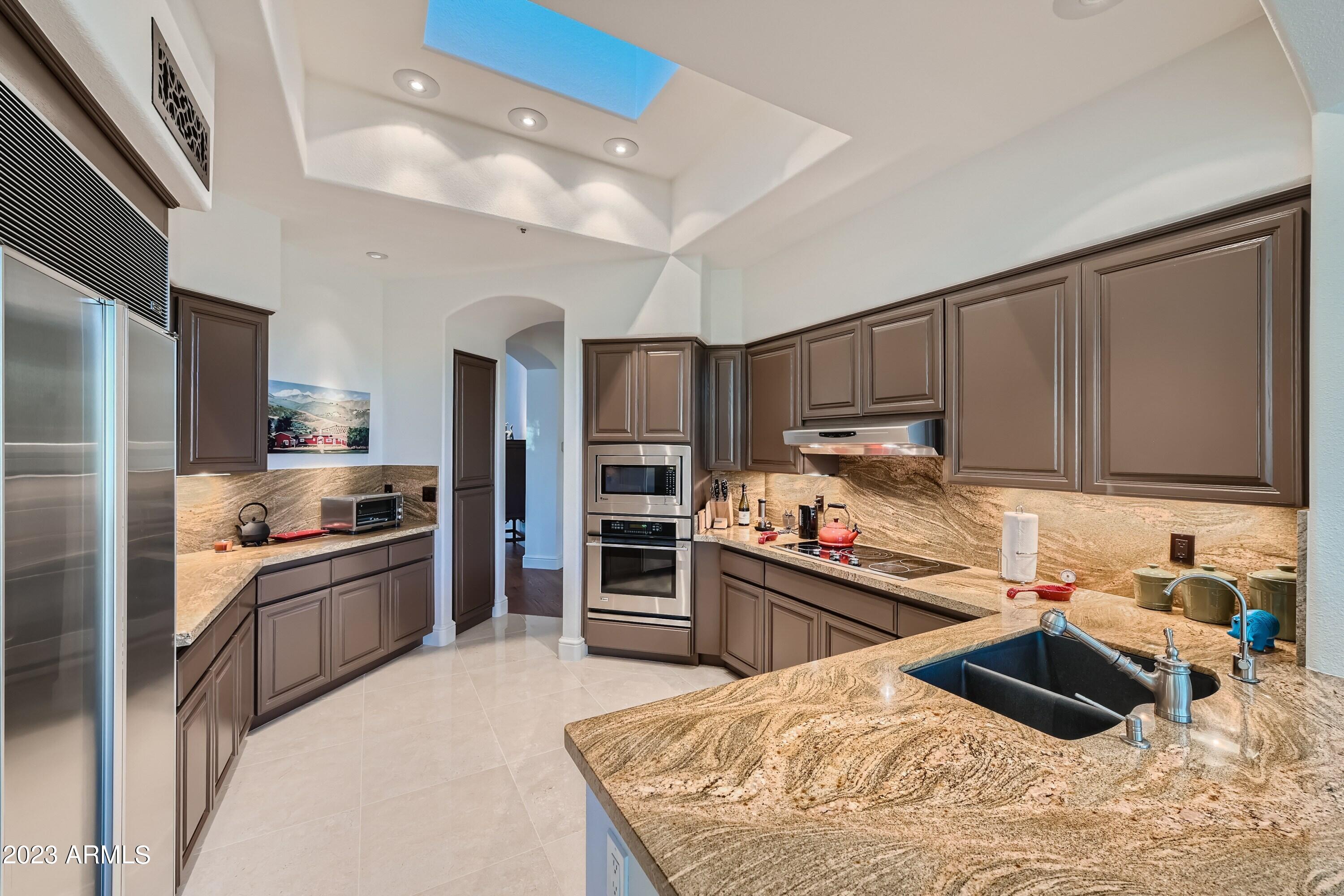 7705 E DOUBLETREE RANCH Road # 20