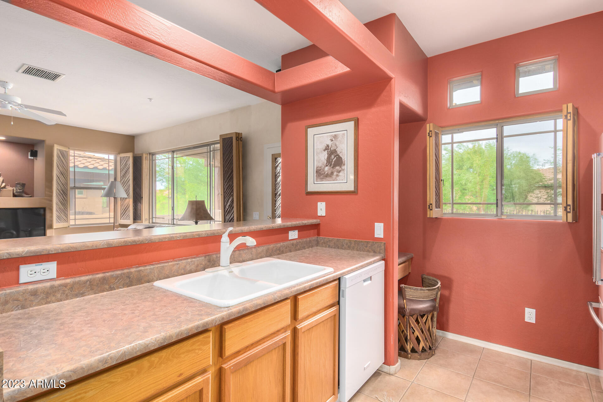 11500 E COCHISE Drive # 2008