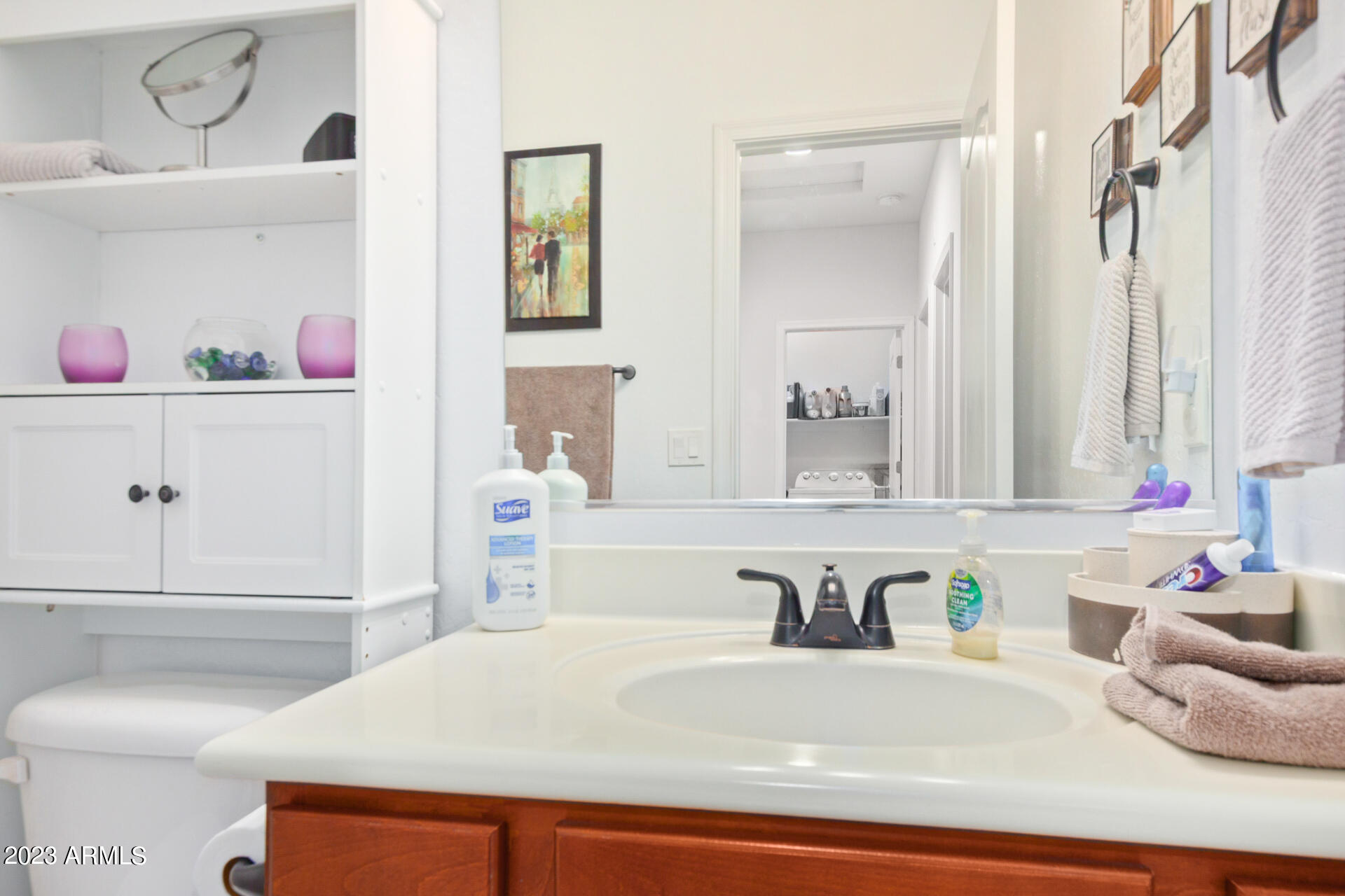 24453 W SHERATON Lane