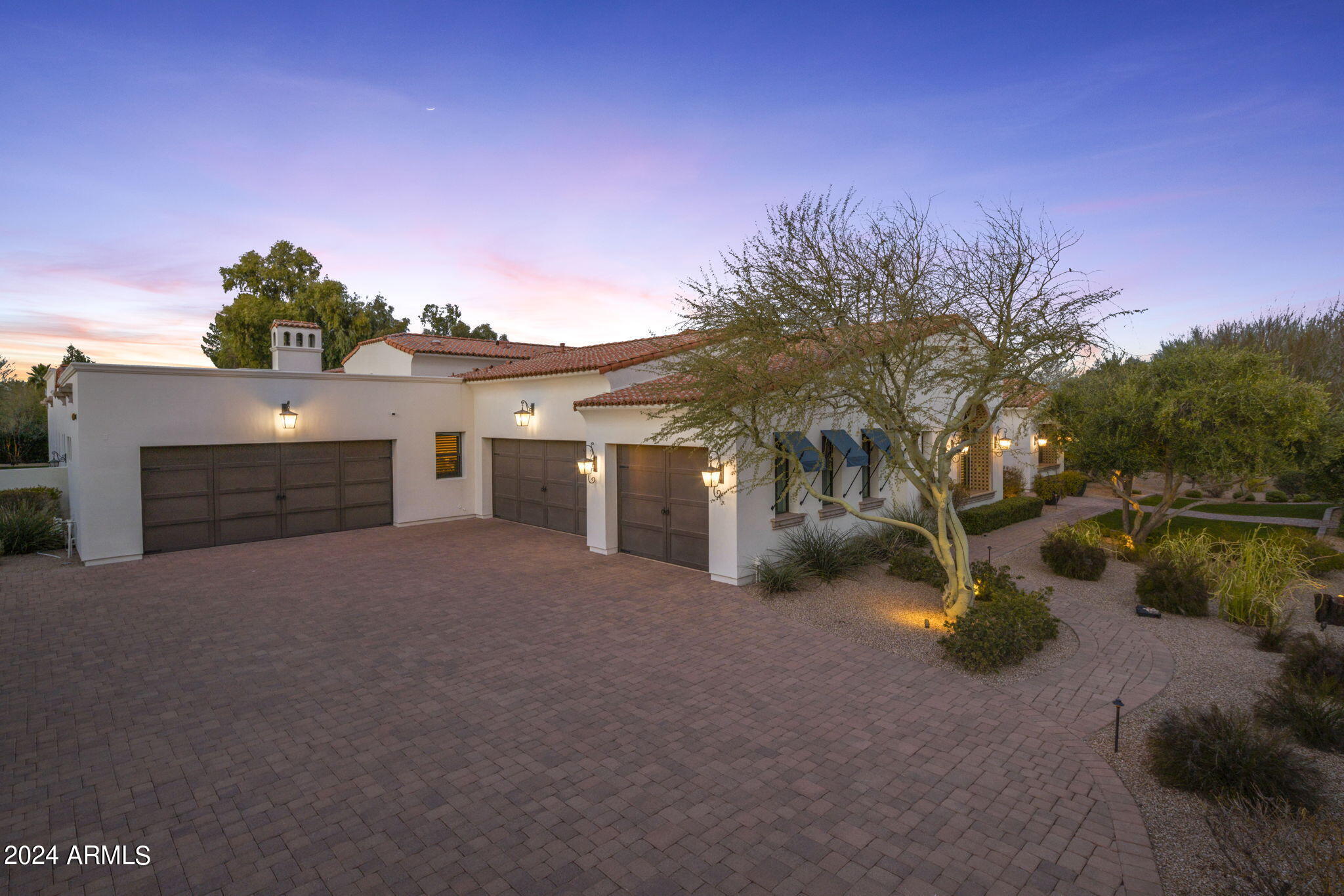 6630 E STALLION Road