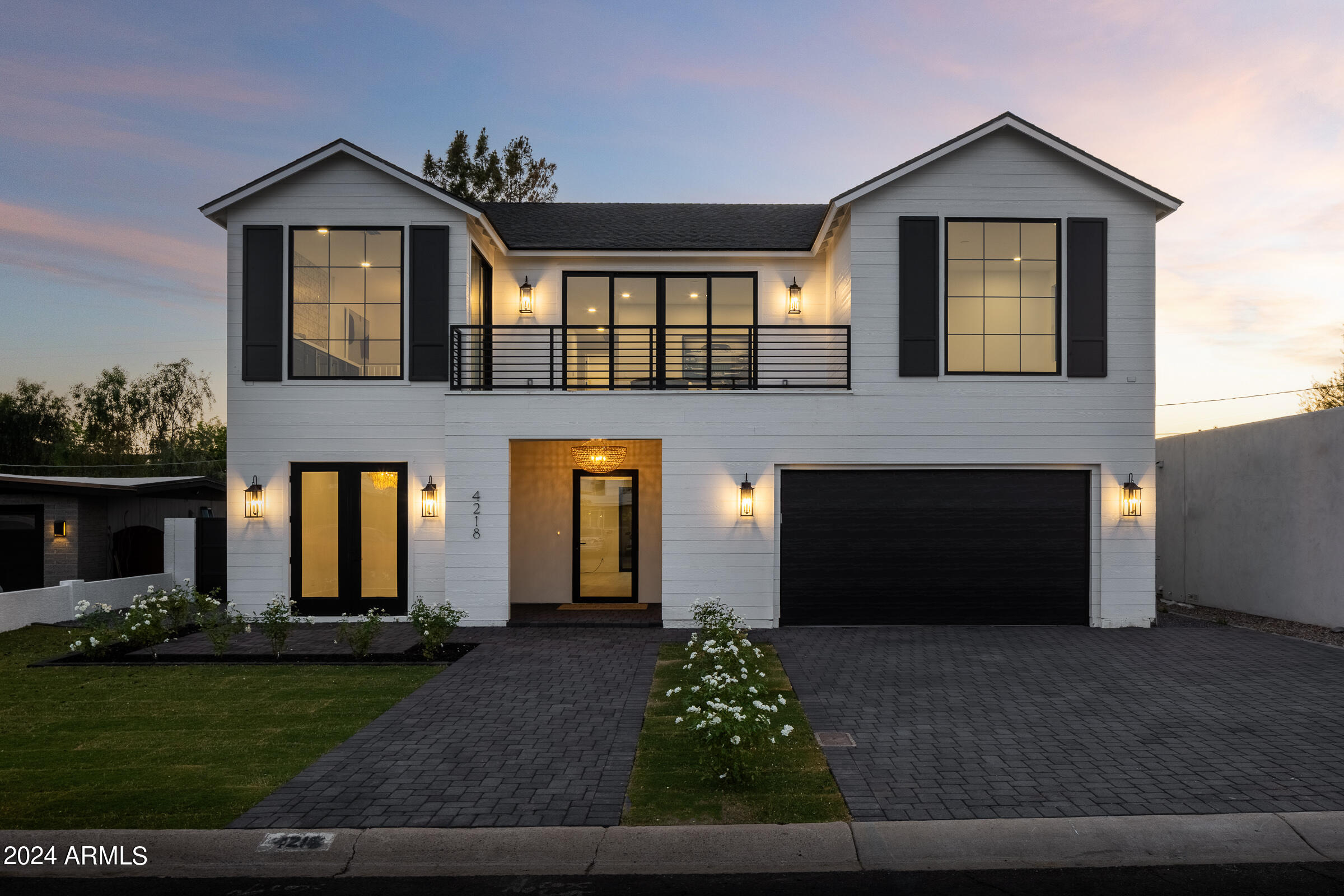 4218 N 45TH Place