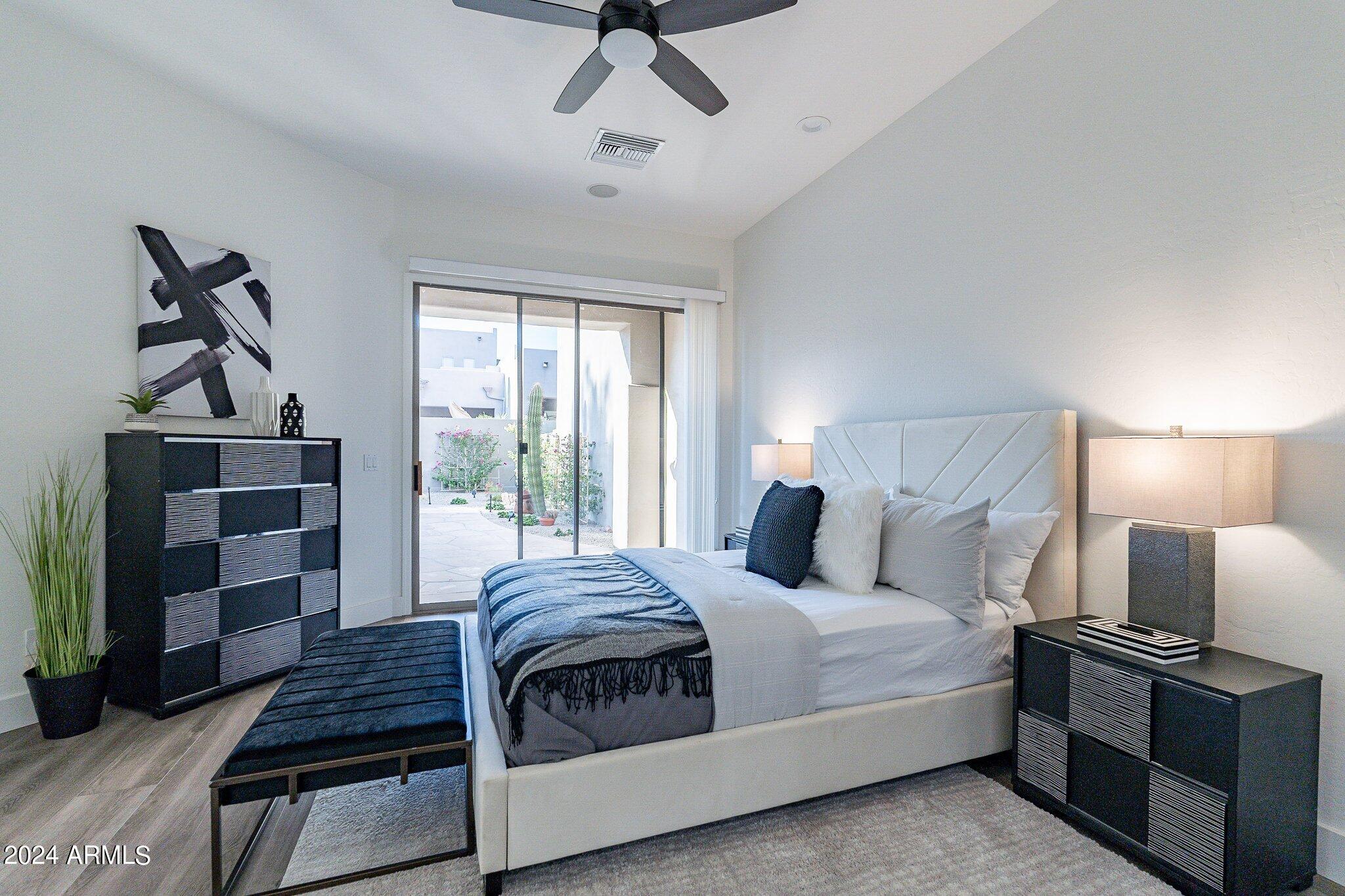 7314 E DEL ACERO Drive