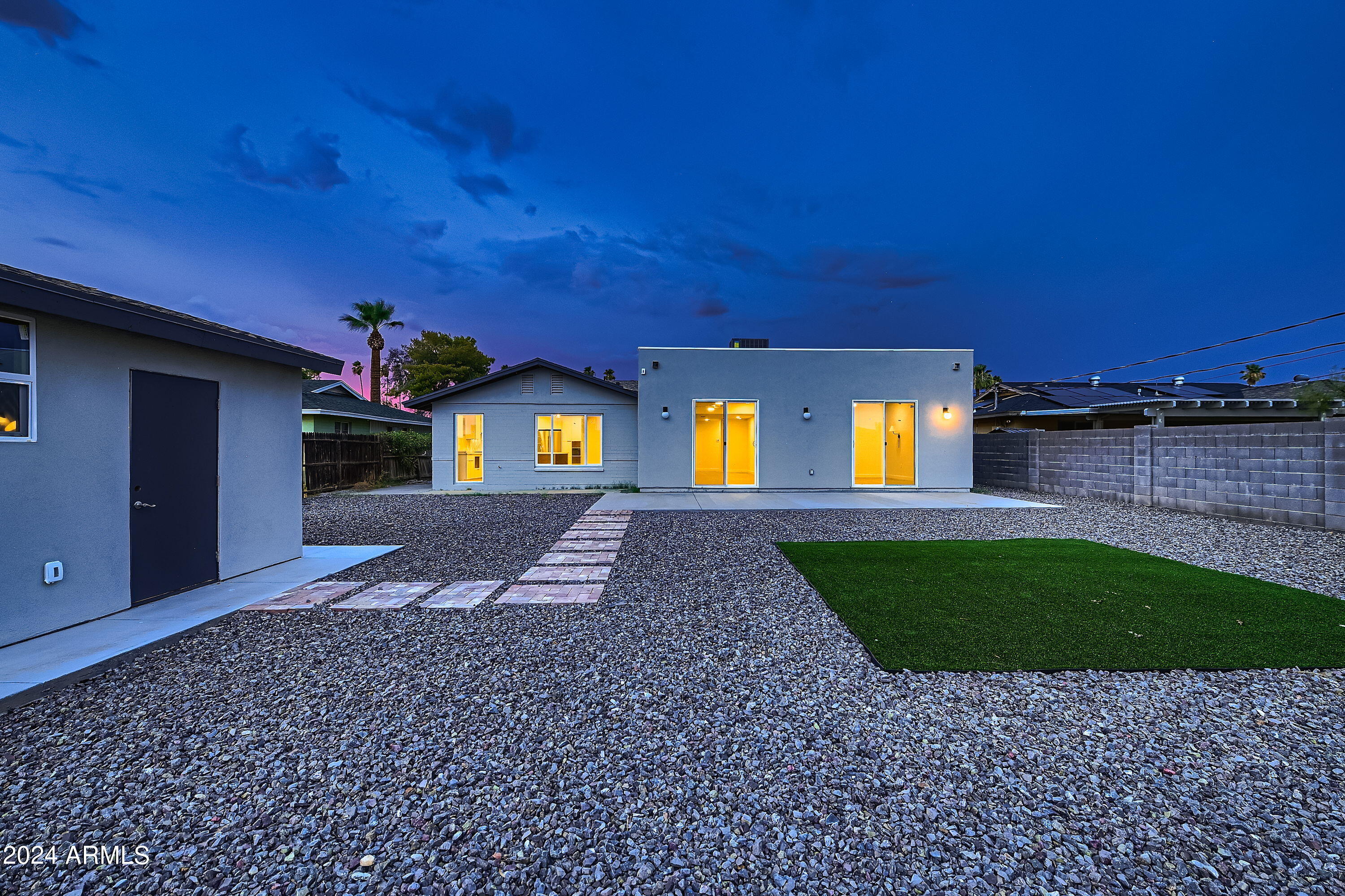 3127 E FLOWER Street