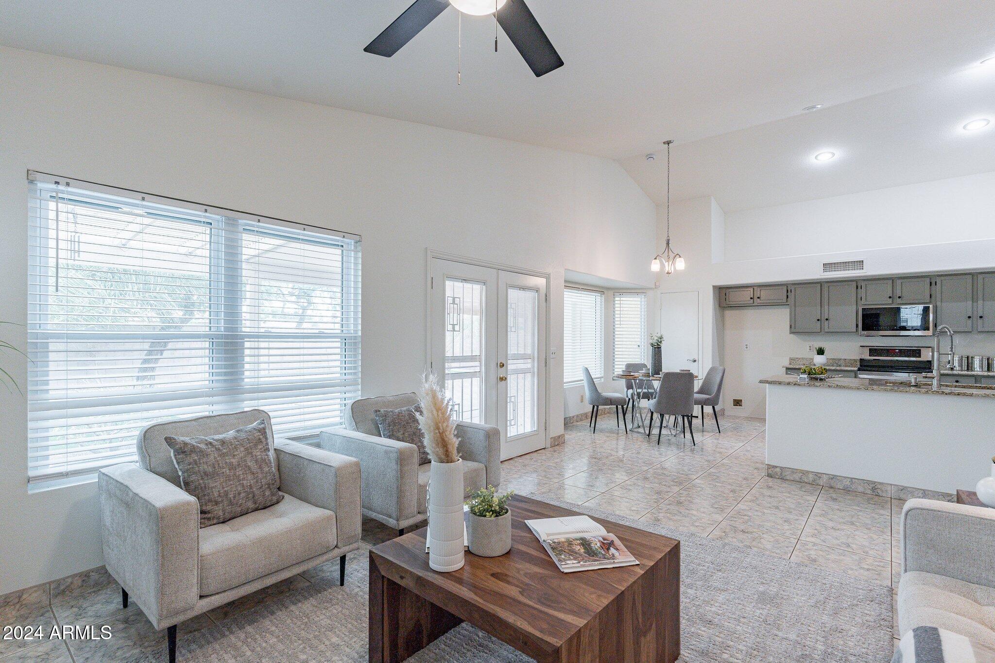 159 S COMANCHE Drive