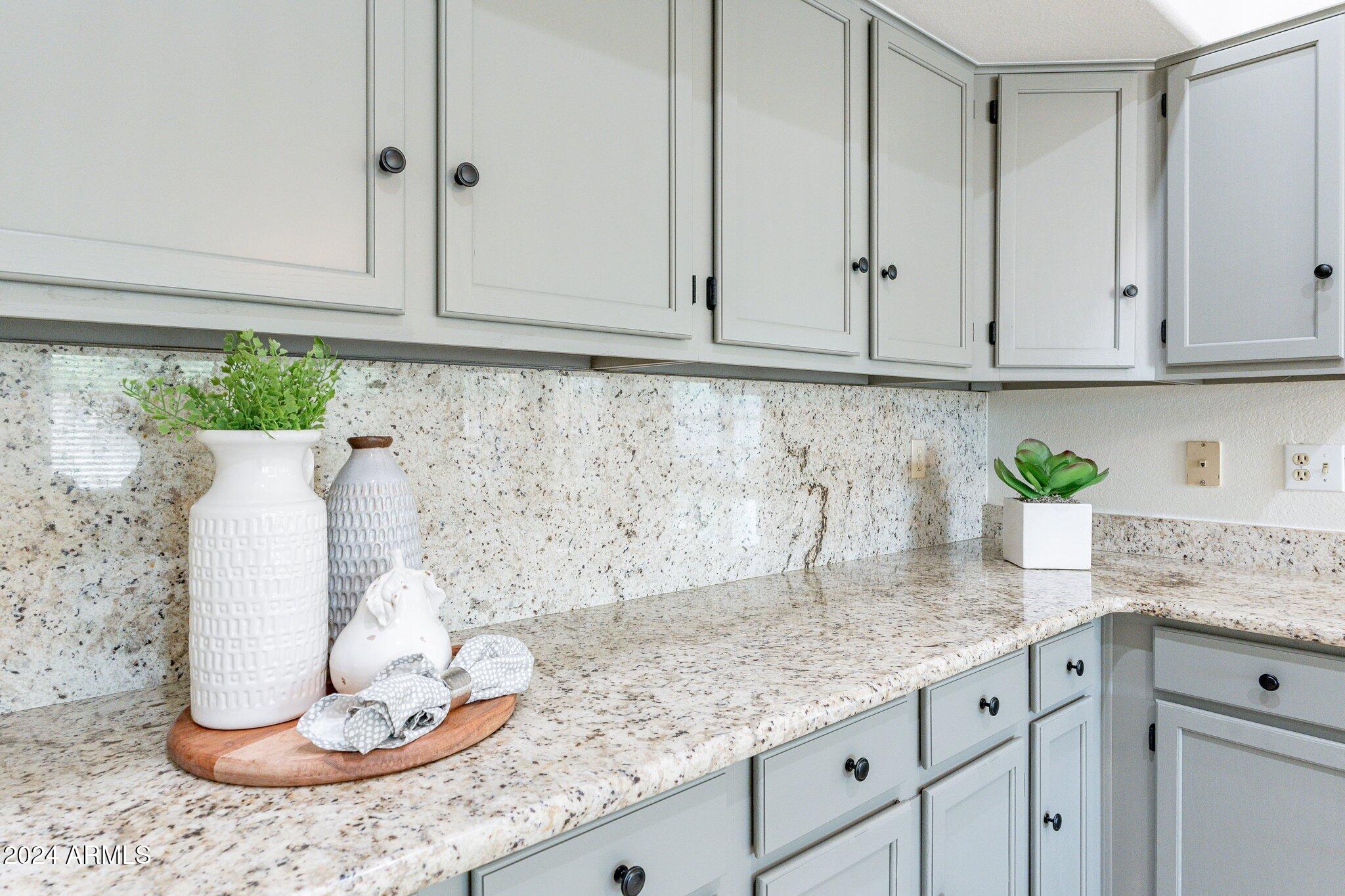 159 S COMANCHE Drive