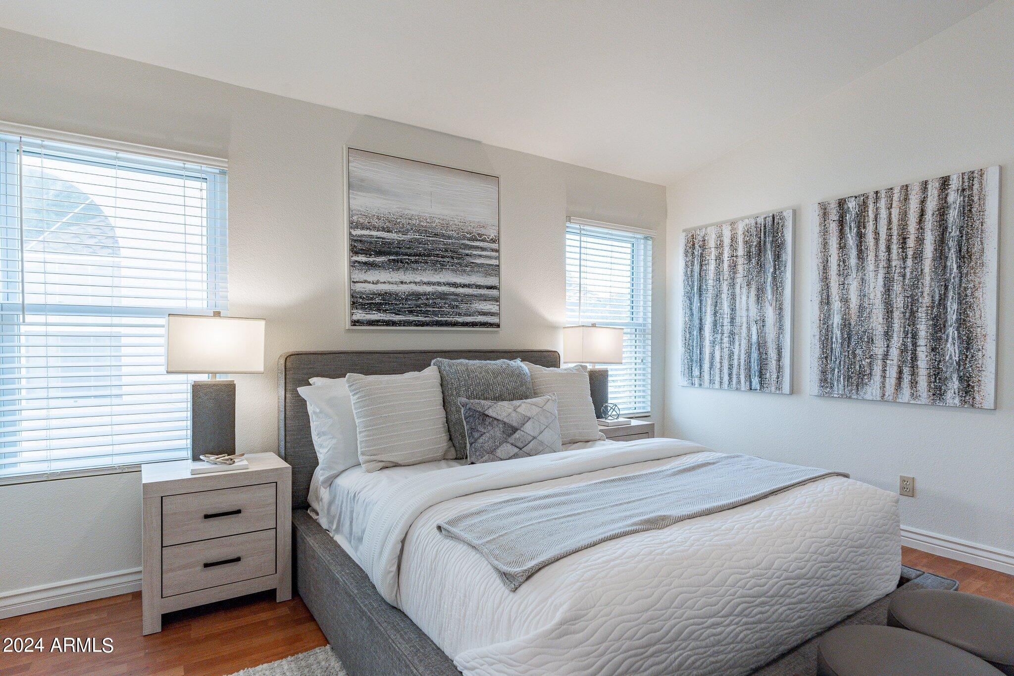 159 S COMANCHE Drive