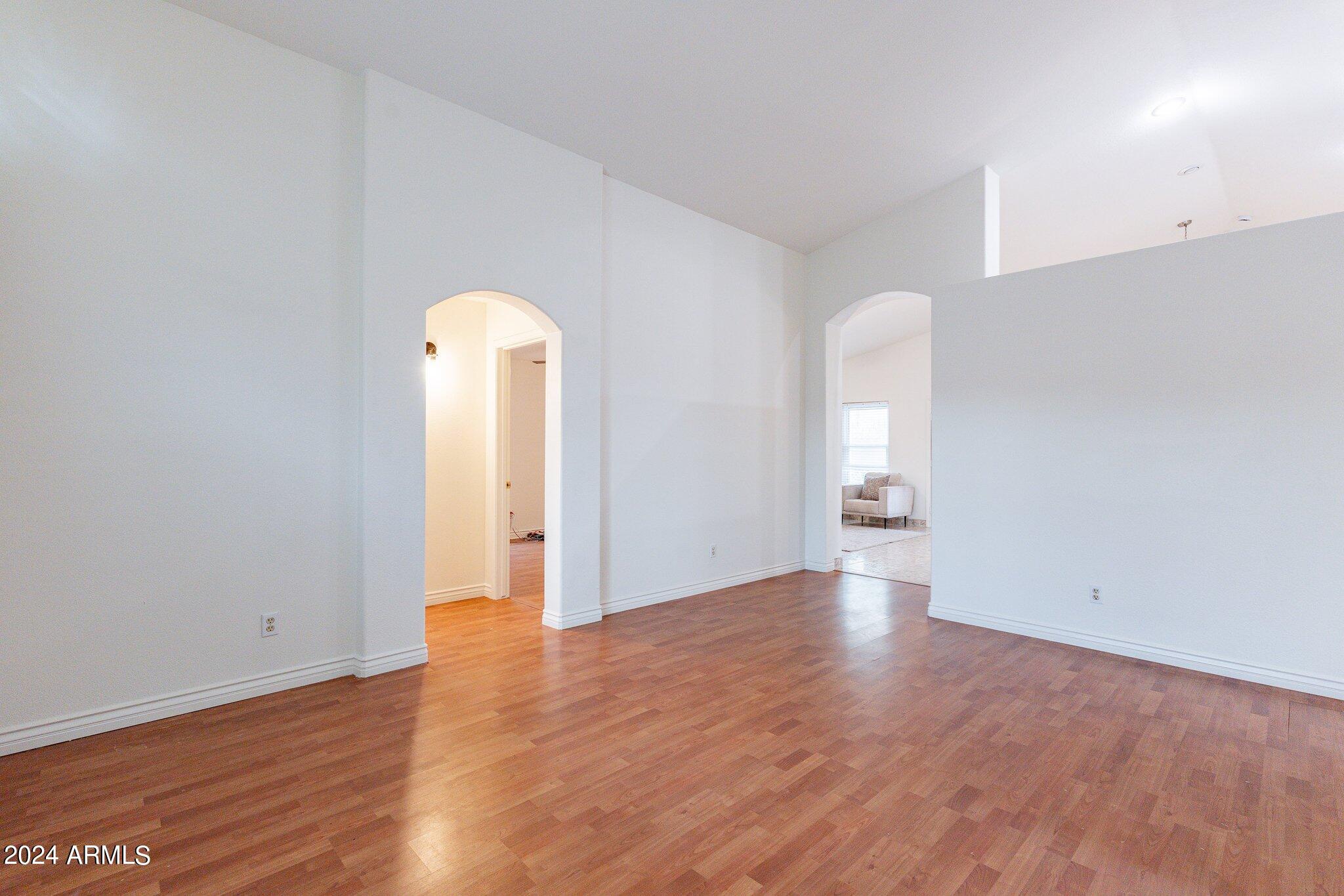 159 S COMANCHE Drive