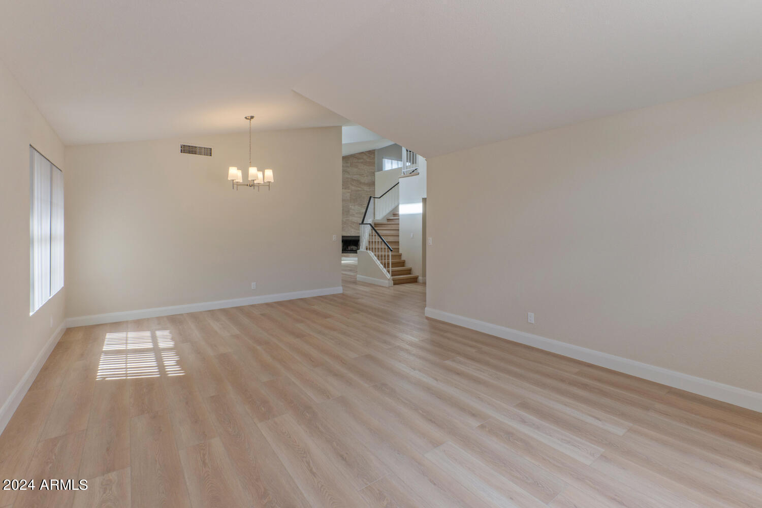 4541 E VISTA Drive