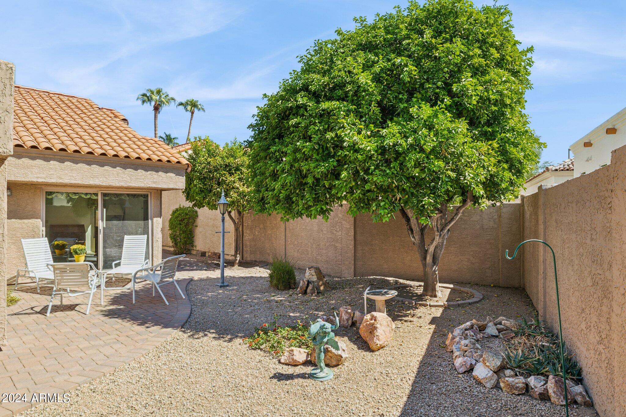10063 E CALLE DE CIELO Circle E